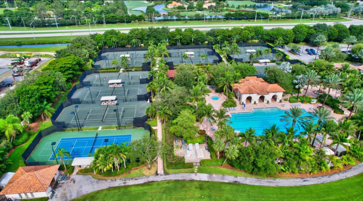 17698 Middlebrook, Boca Raton FL 33496