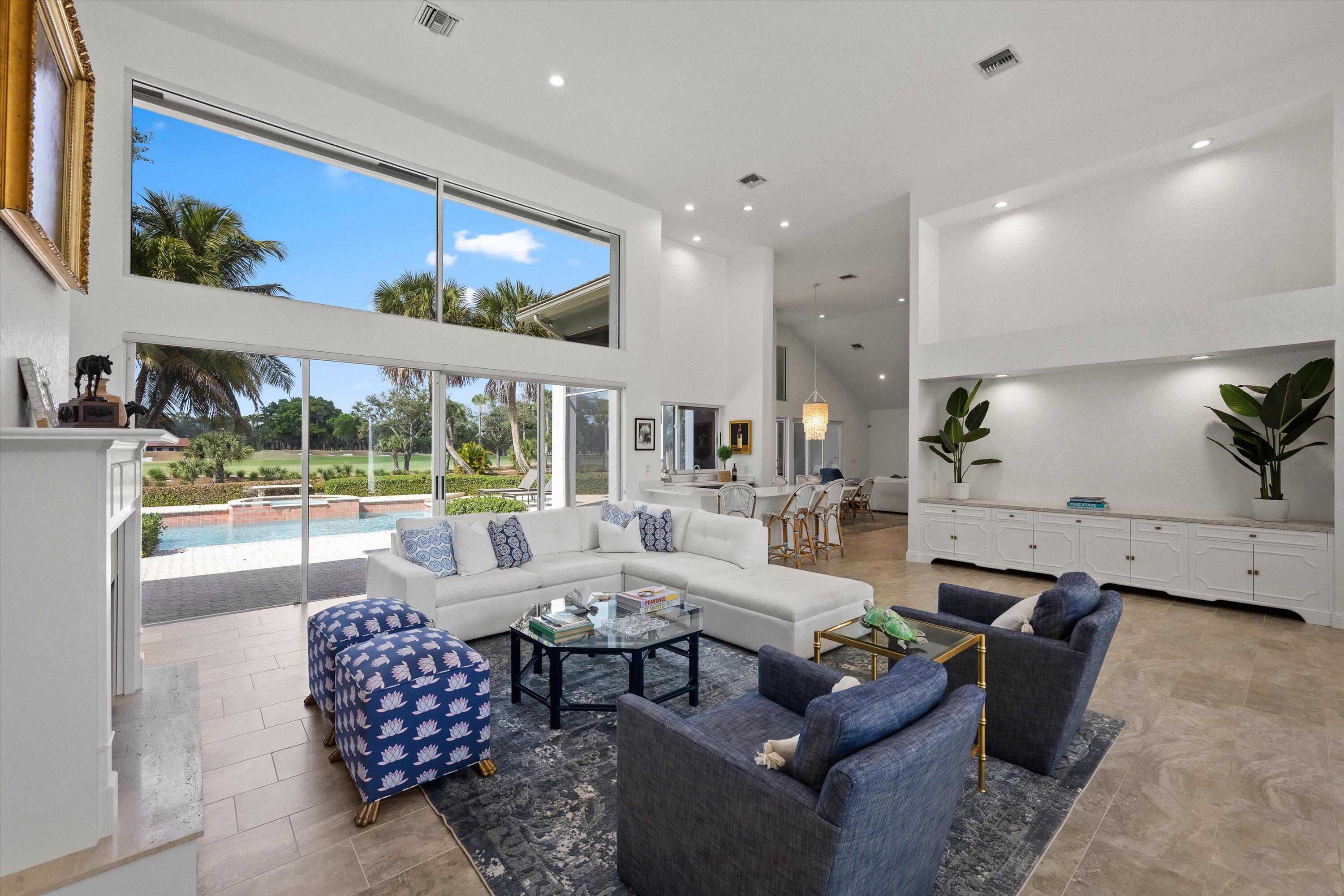 1362 Breakers West, West Palm Beach FL 33411