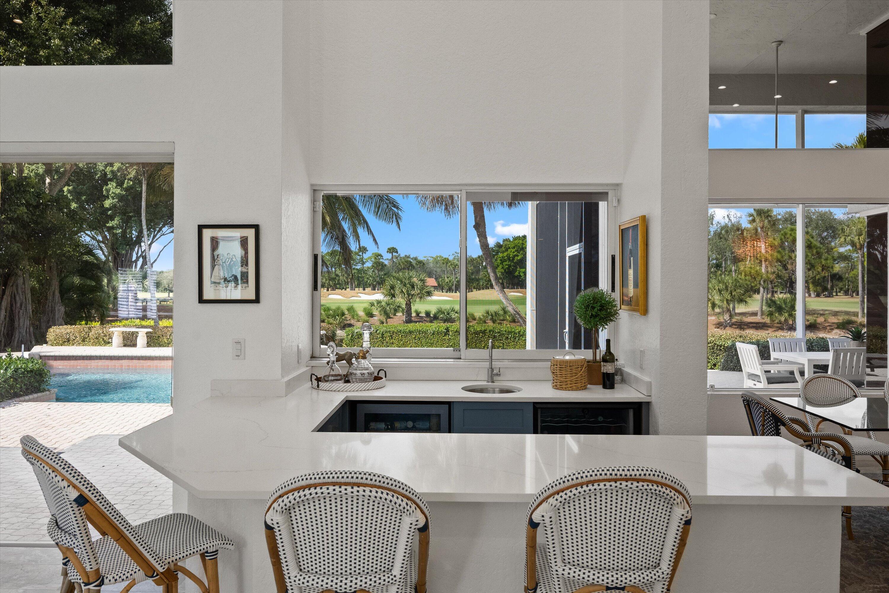 1362 Breakers West, West Palm Beach FL 33411