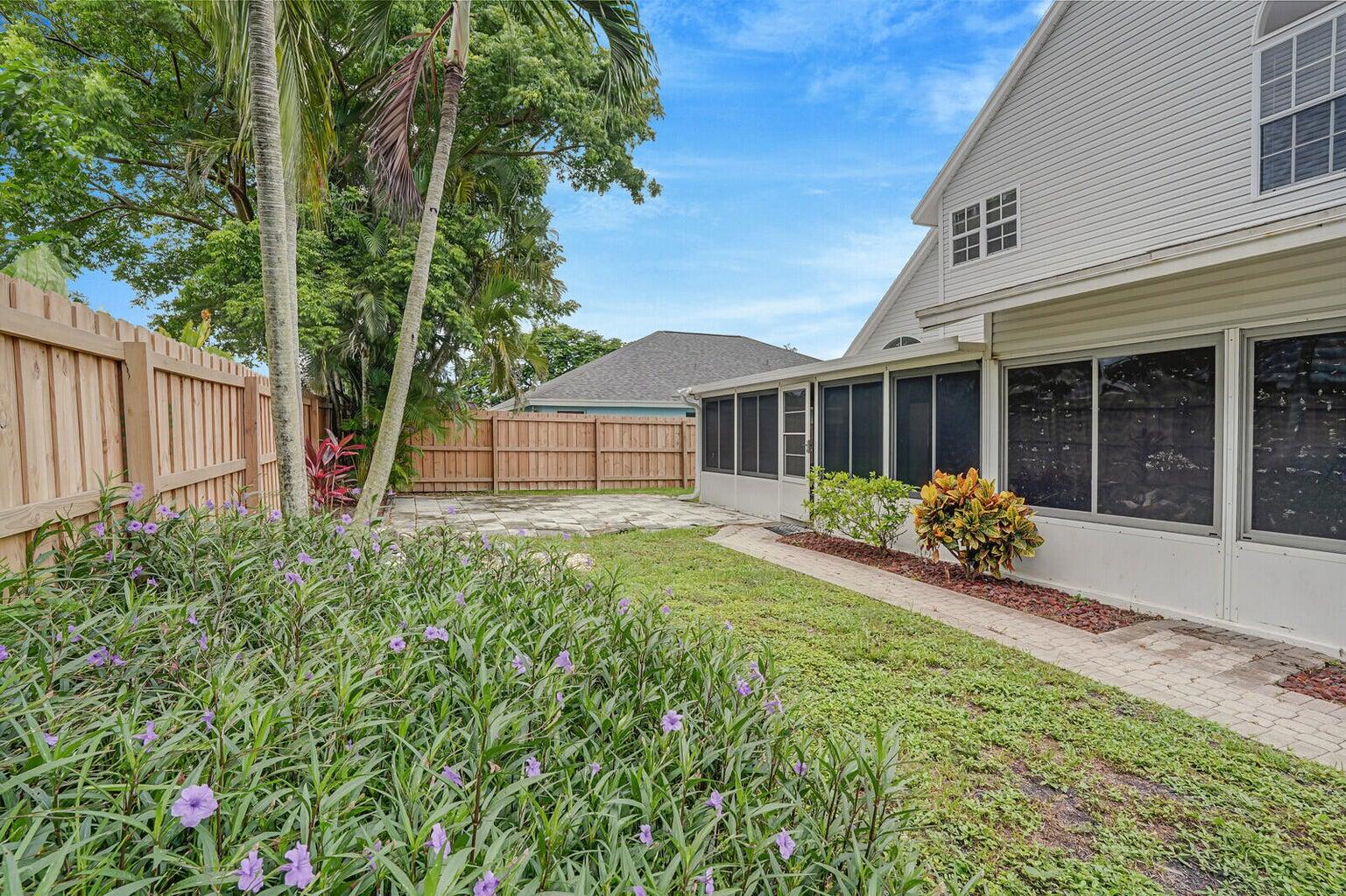 6467 Foster, Jupiter FL 33458