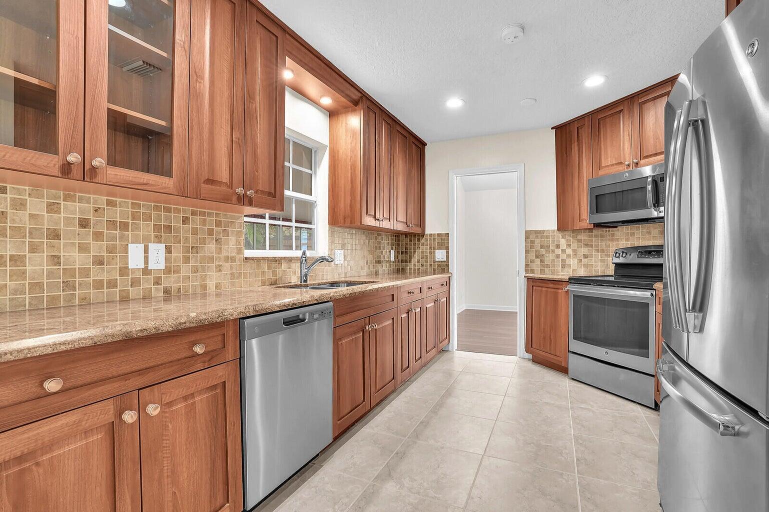 6467 Foster, Jupiter FL 33458