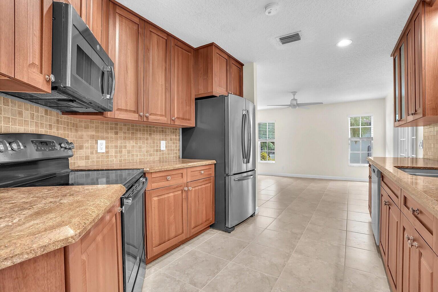 6467 Foster, Jupiter FL 33458