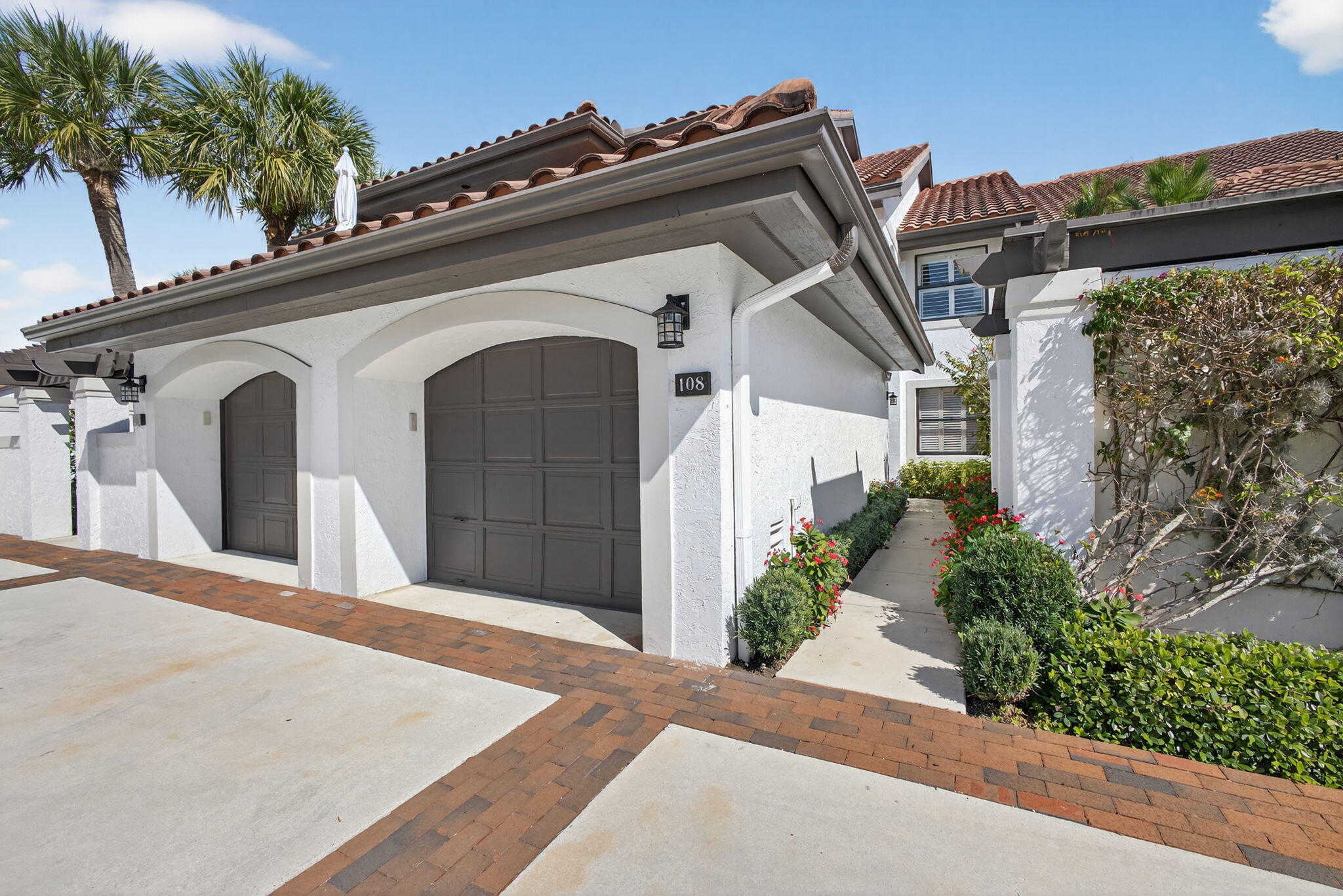 16648 Traders #108, Jupiter FL 33477