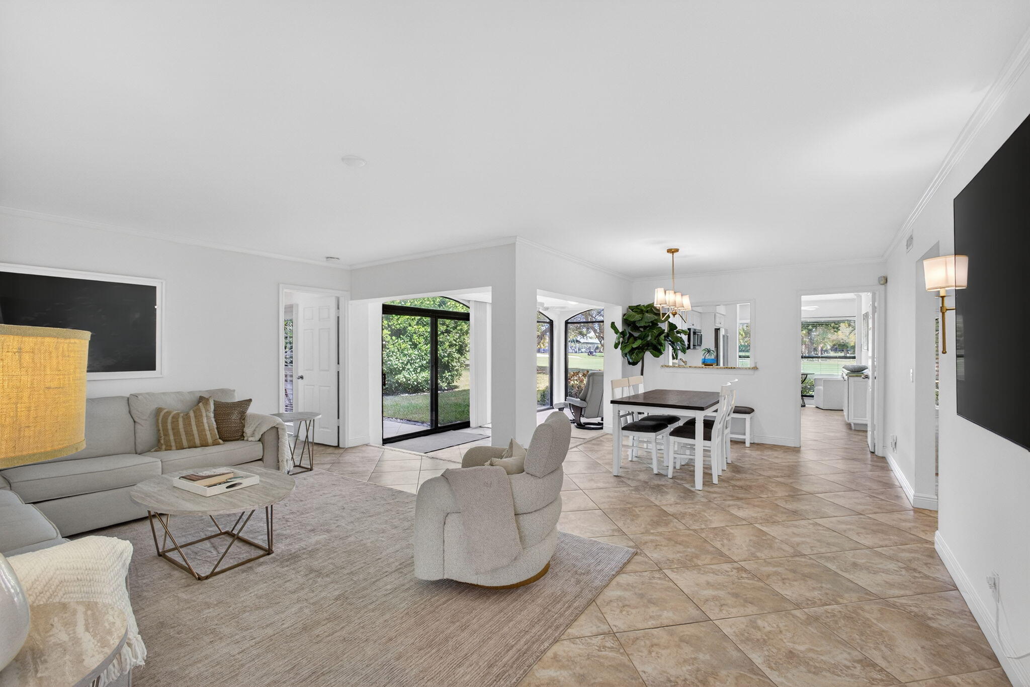 16648 Traders #108, Jupiter FL 33477
