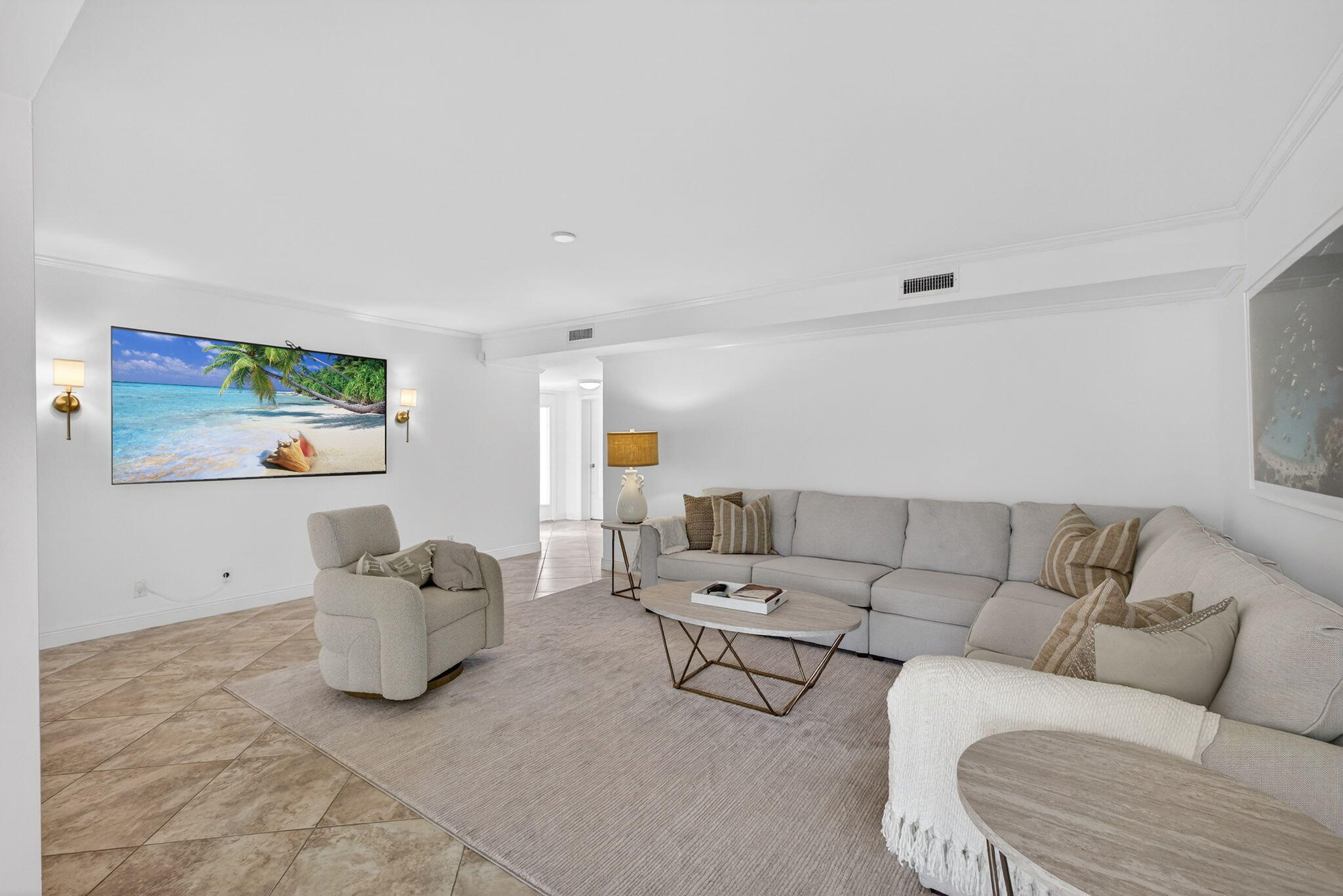 16648 Traders #108, Jupiter FL 33477