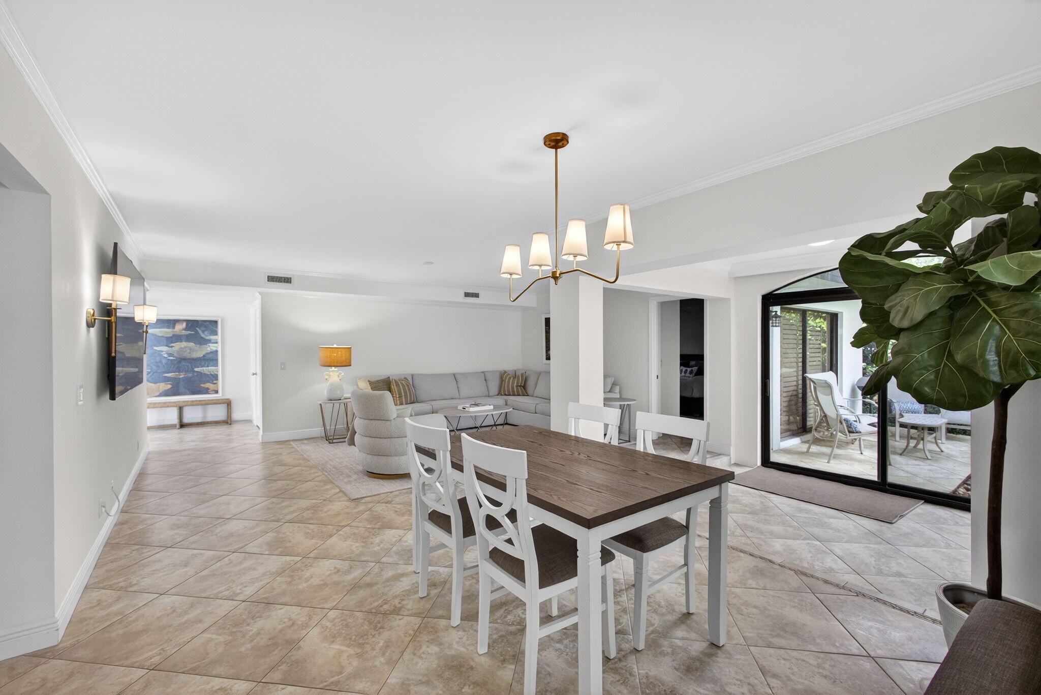 16648 Traders #108, Jupiter FL 33477