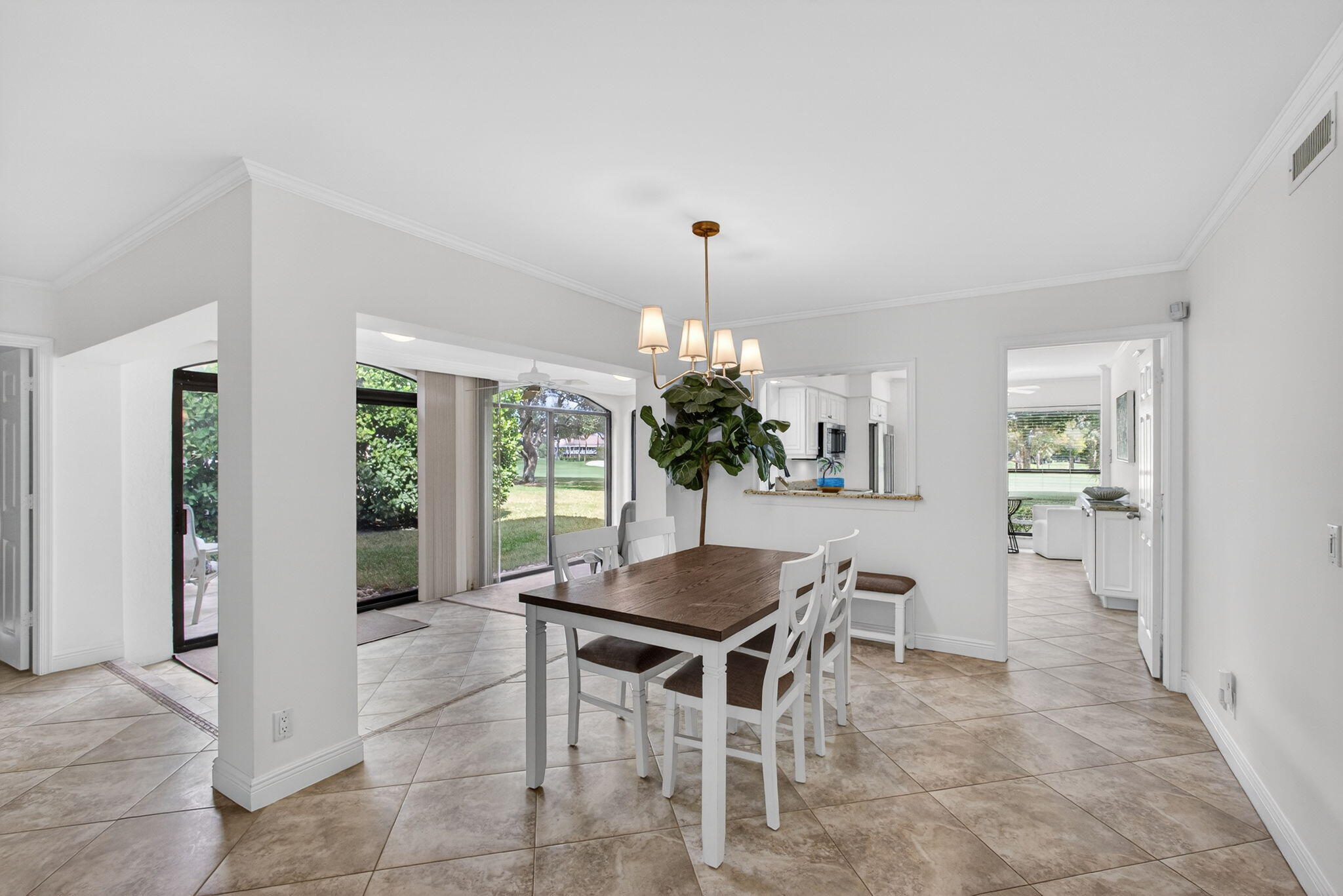 16648 Traders #108, Jupiter FL 33477
