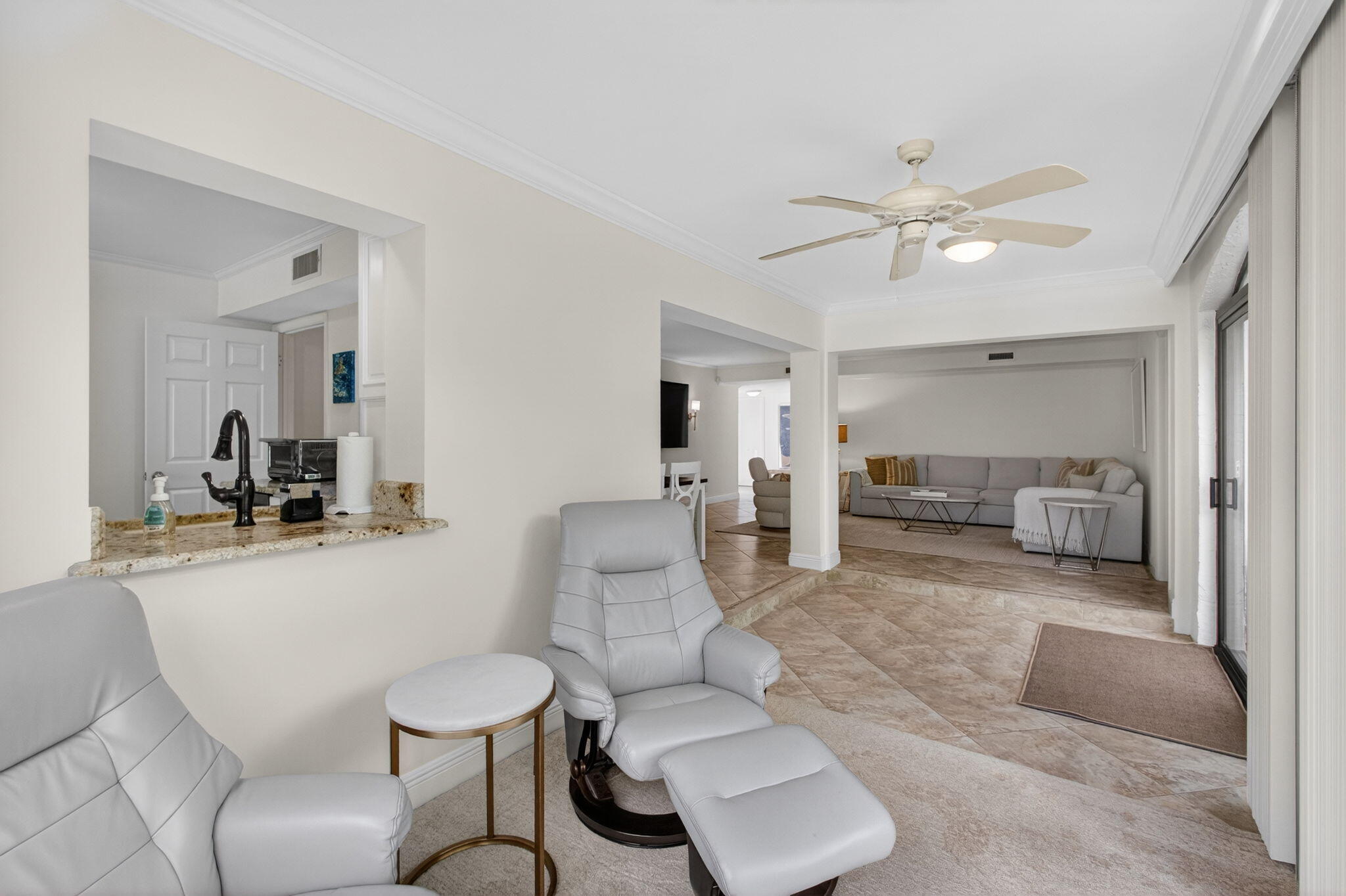 16648 Traders #108, Jupiter FL 33477