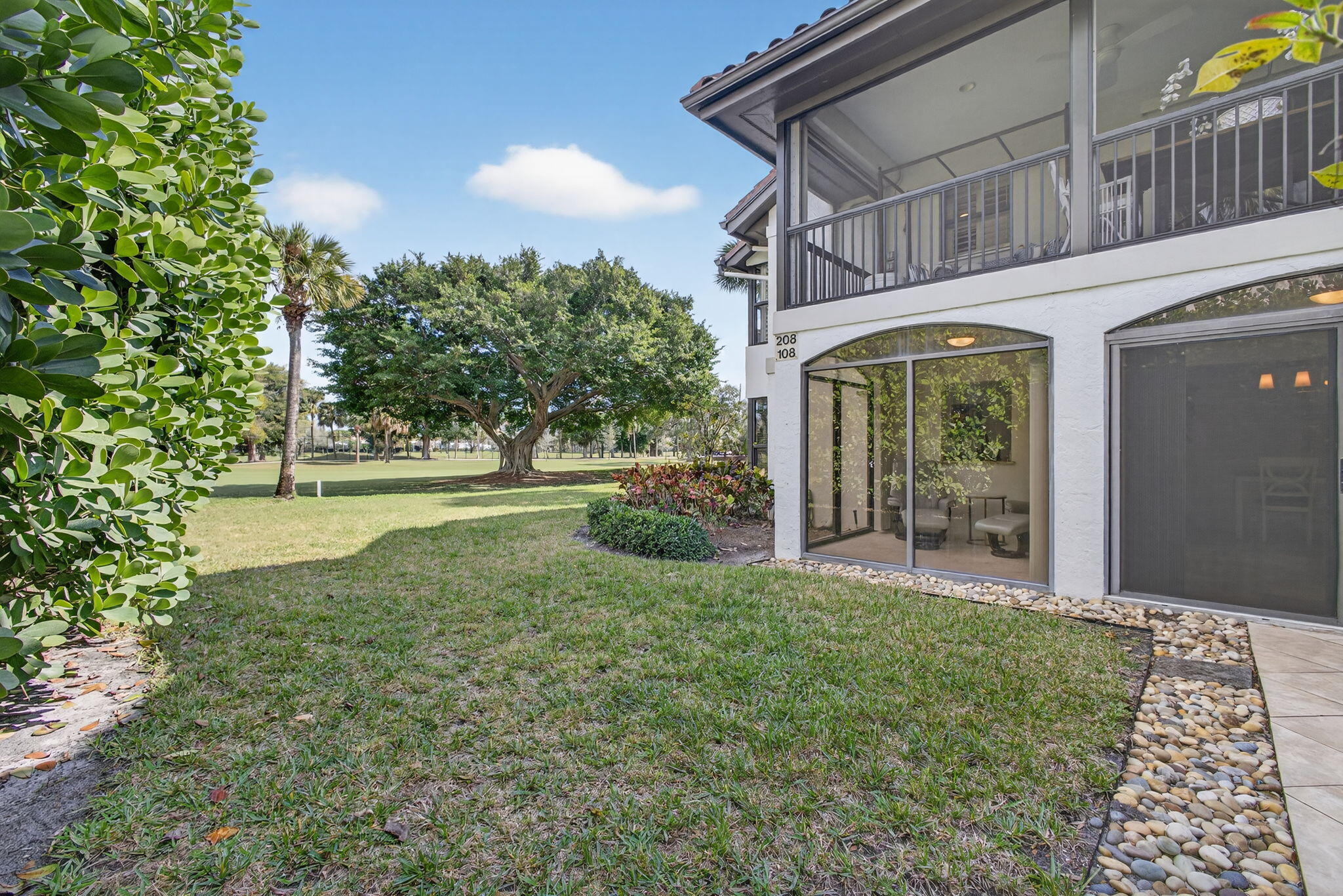 16648 Traders #108, Jupiter FL 33477