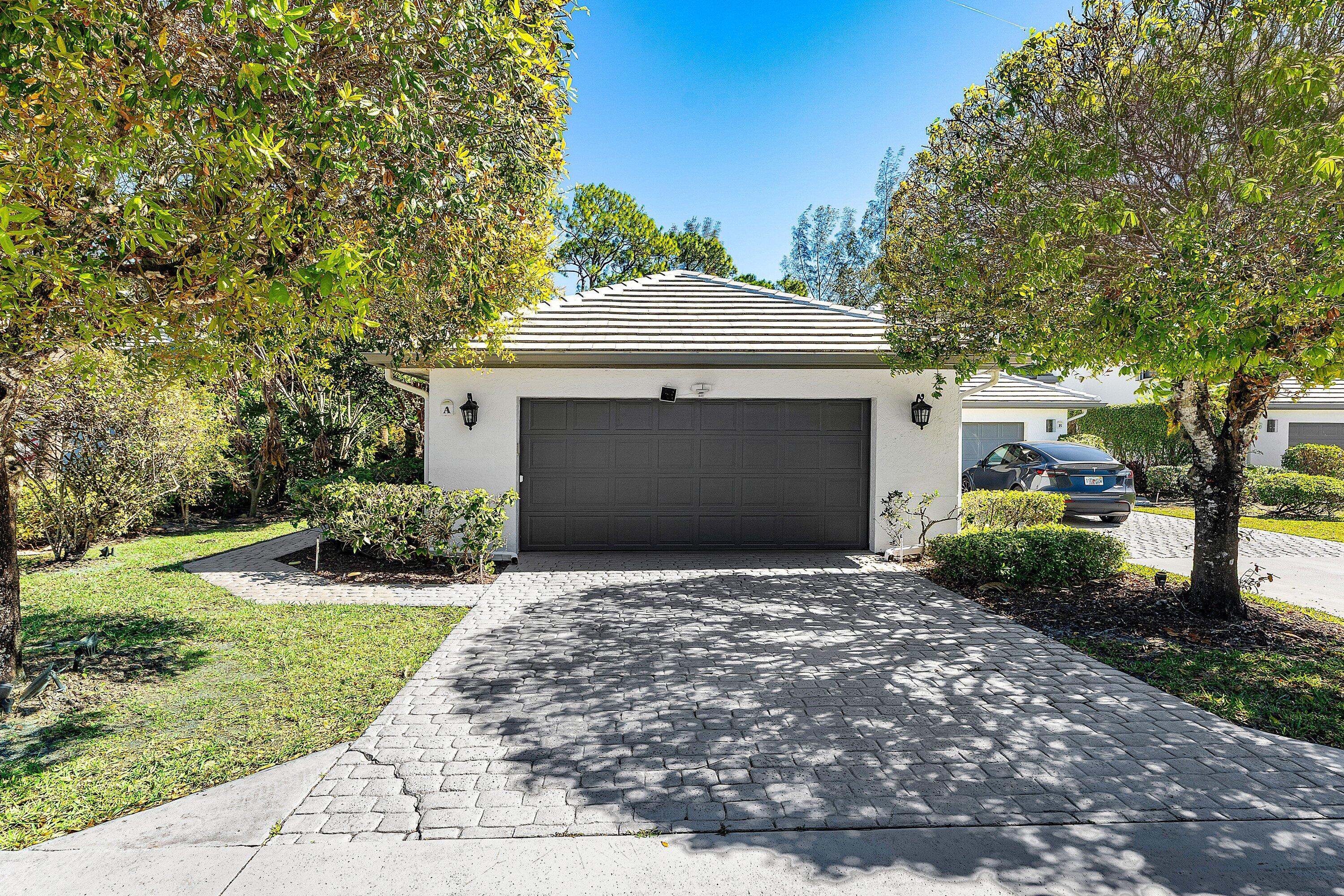 1120 Sand Drift #A, West Palm Beach FL 33411