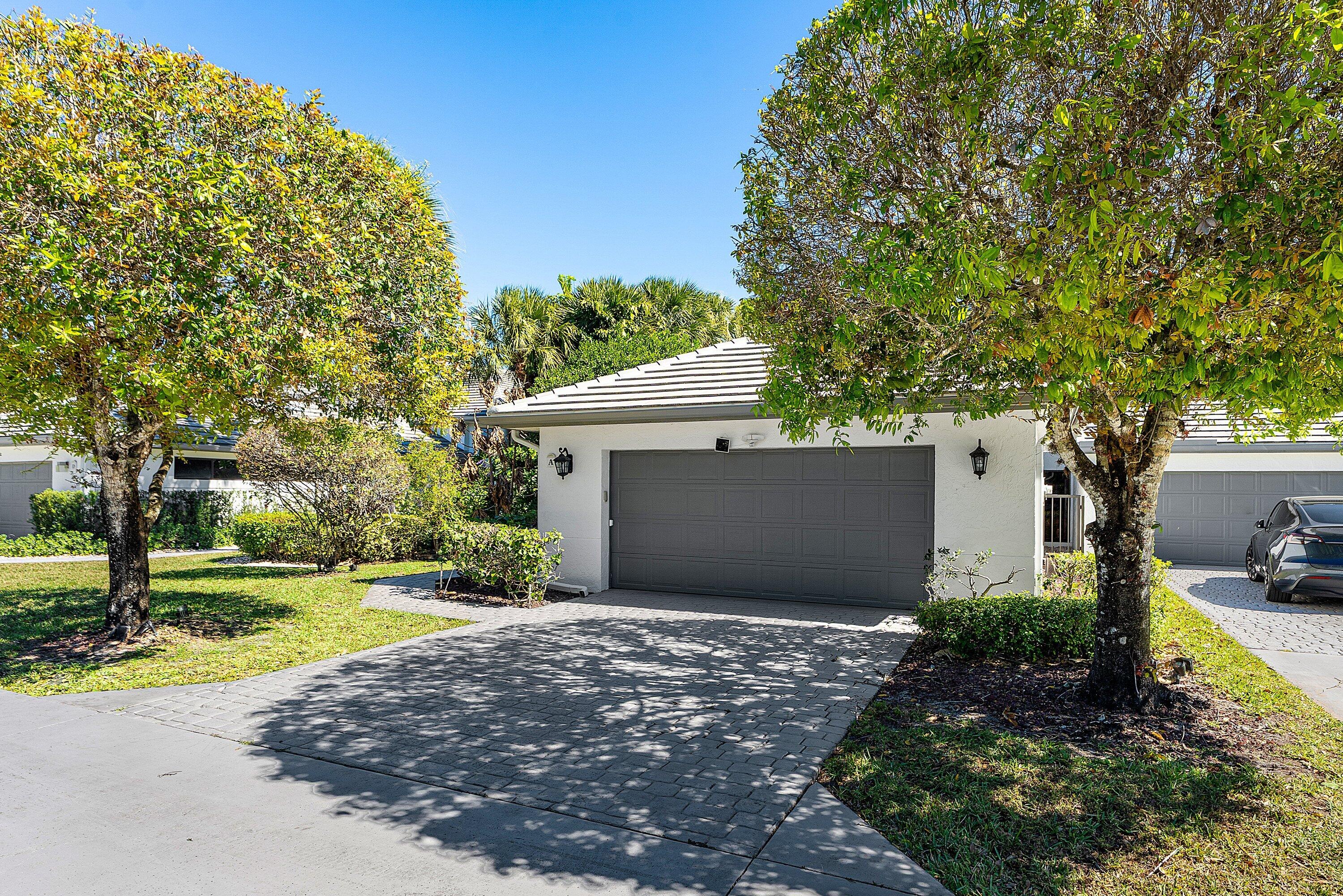 1120 Sand Drift #A, West Palm Beach FL 33411