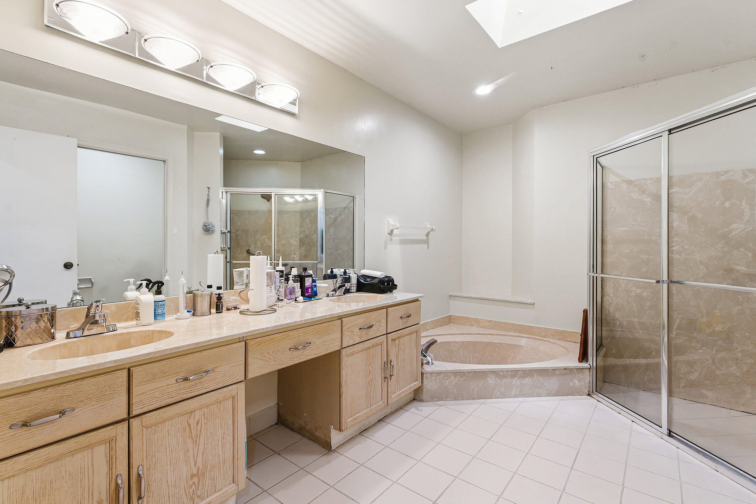 1120 Sand Drift #A, West Palm Beach FL 33411