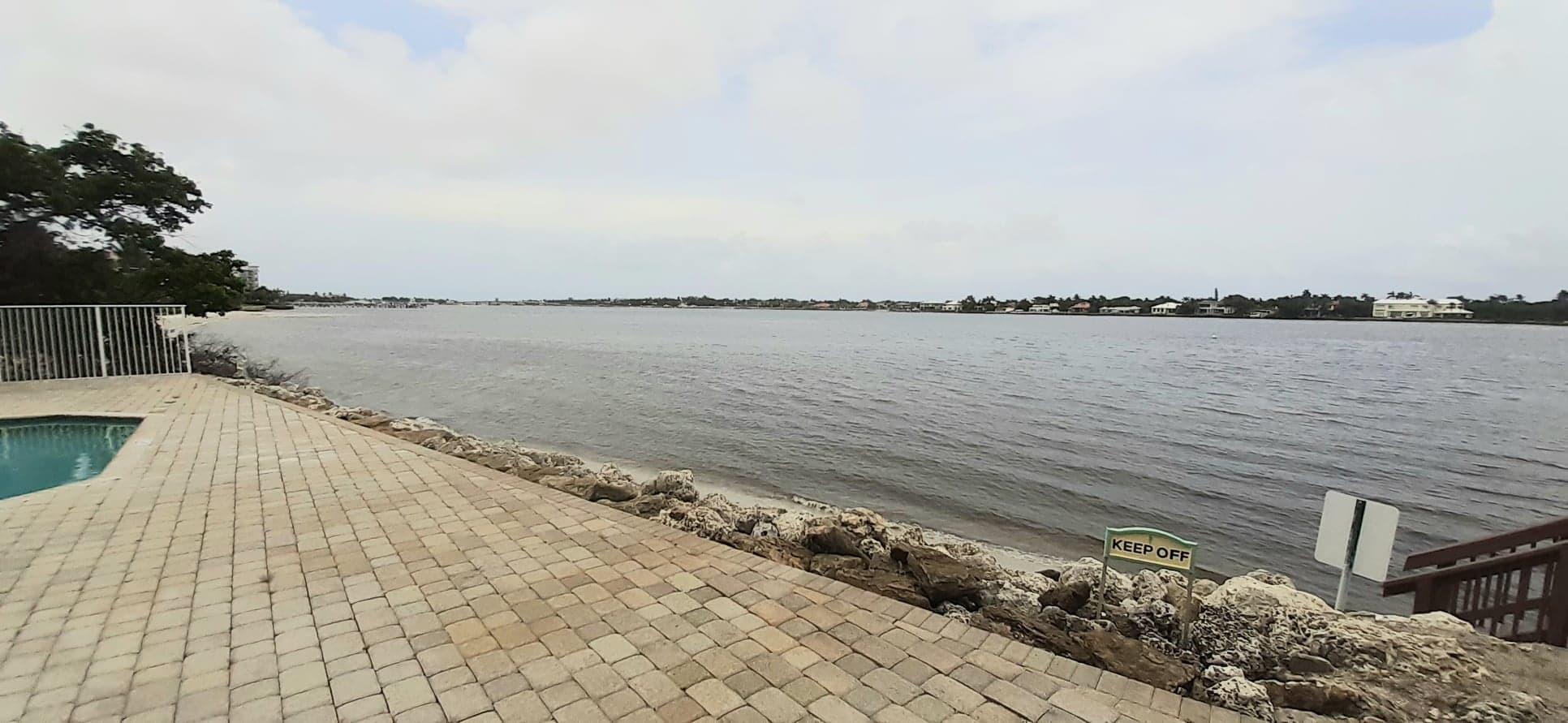 117 Barefoot, Hypoluxo FL 33462