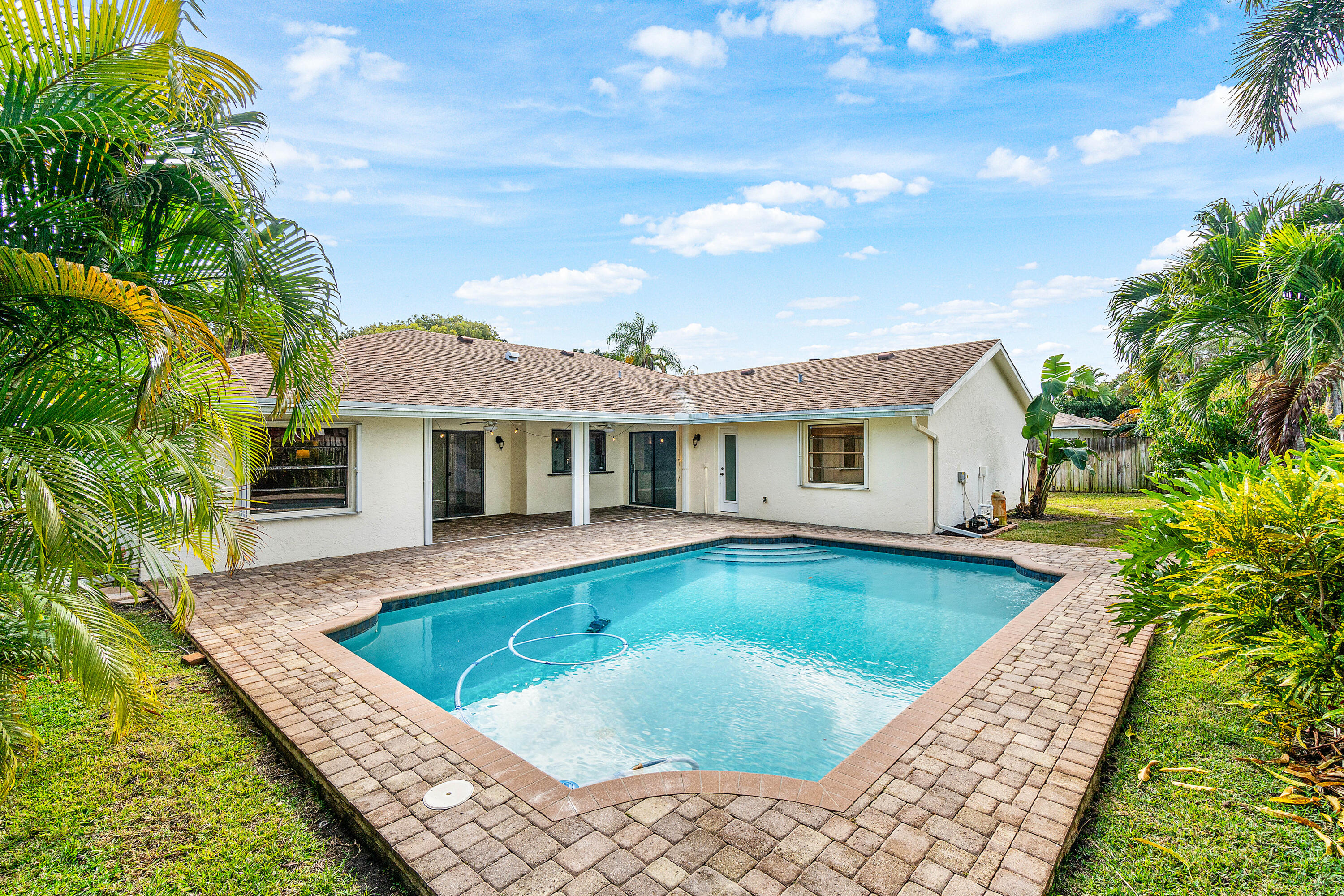 4060 Birchwood, Boca Raton FL 33487