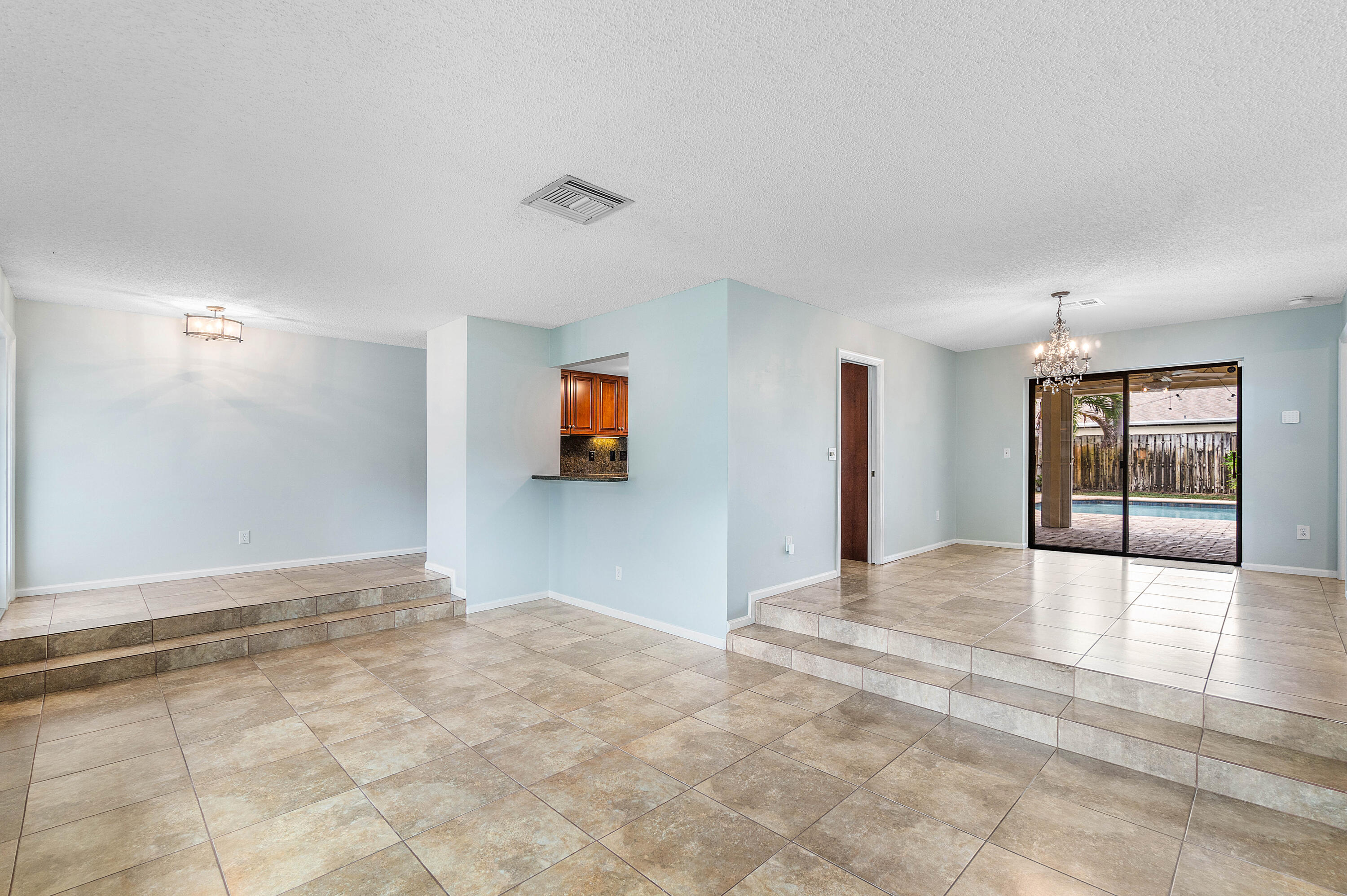 4060 Birchwood, Boca Raton FL 33487
