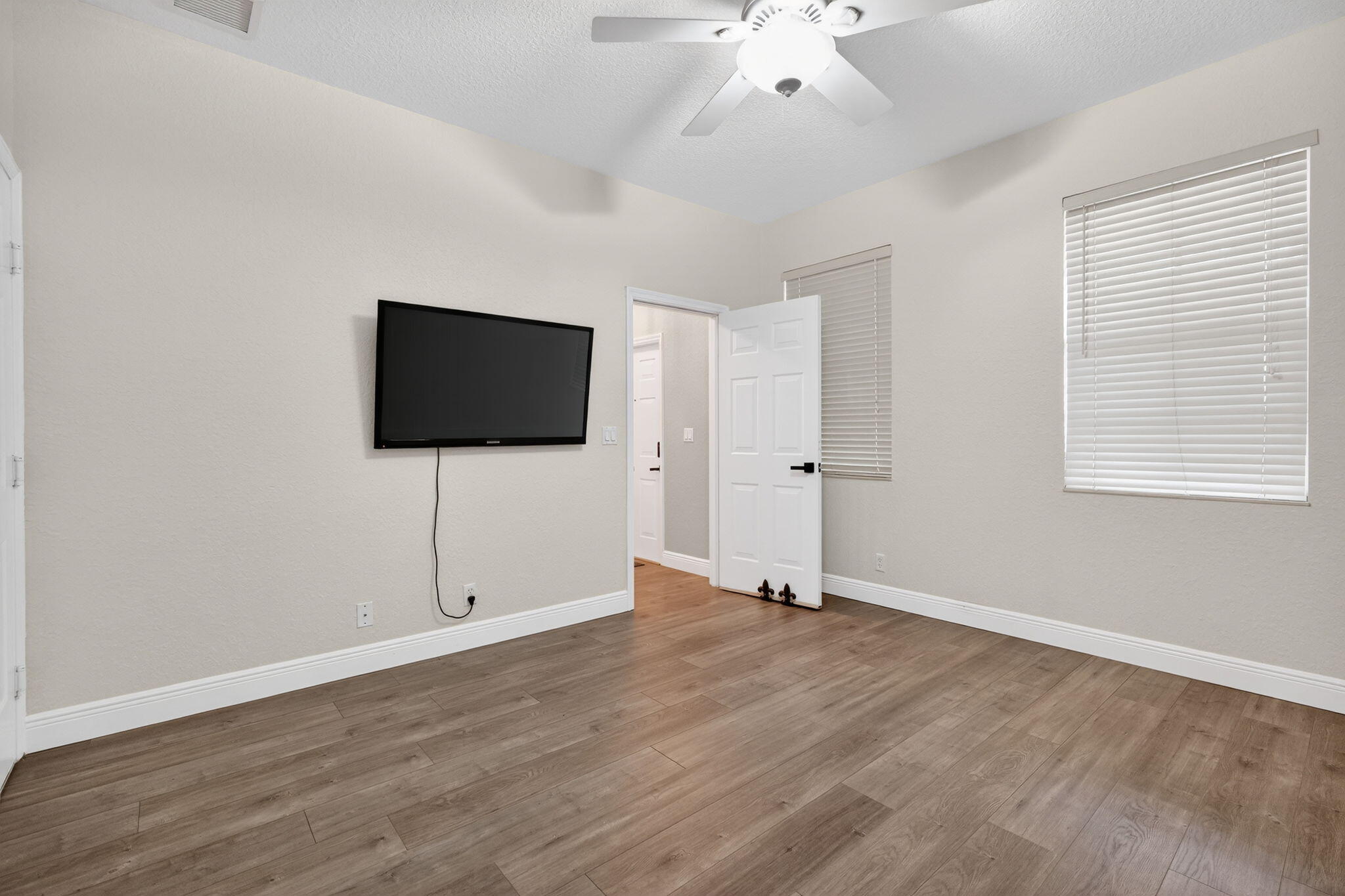 273 E Bay Cedar, Jupiter FL 33458