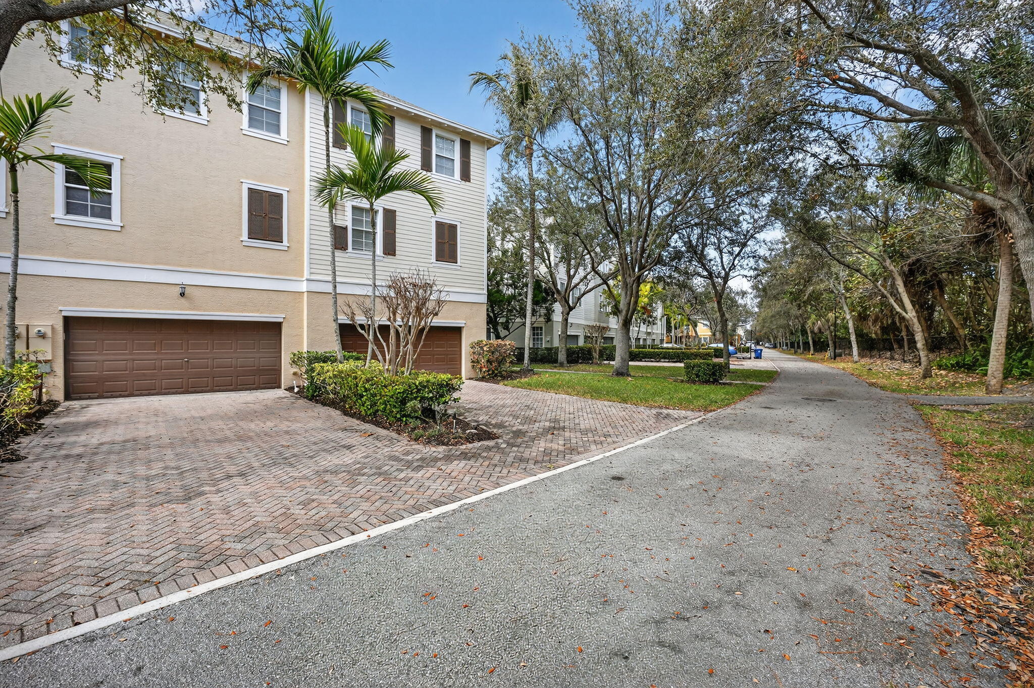 273 E Bay Cedar, Jupiter FL 33458