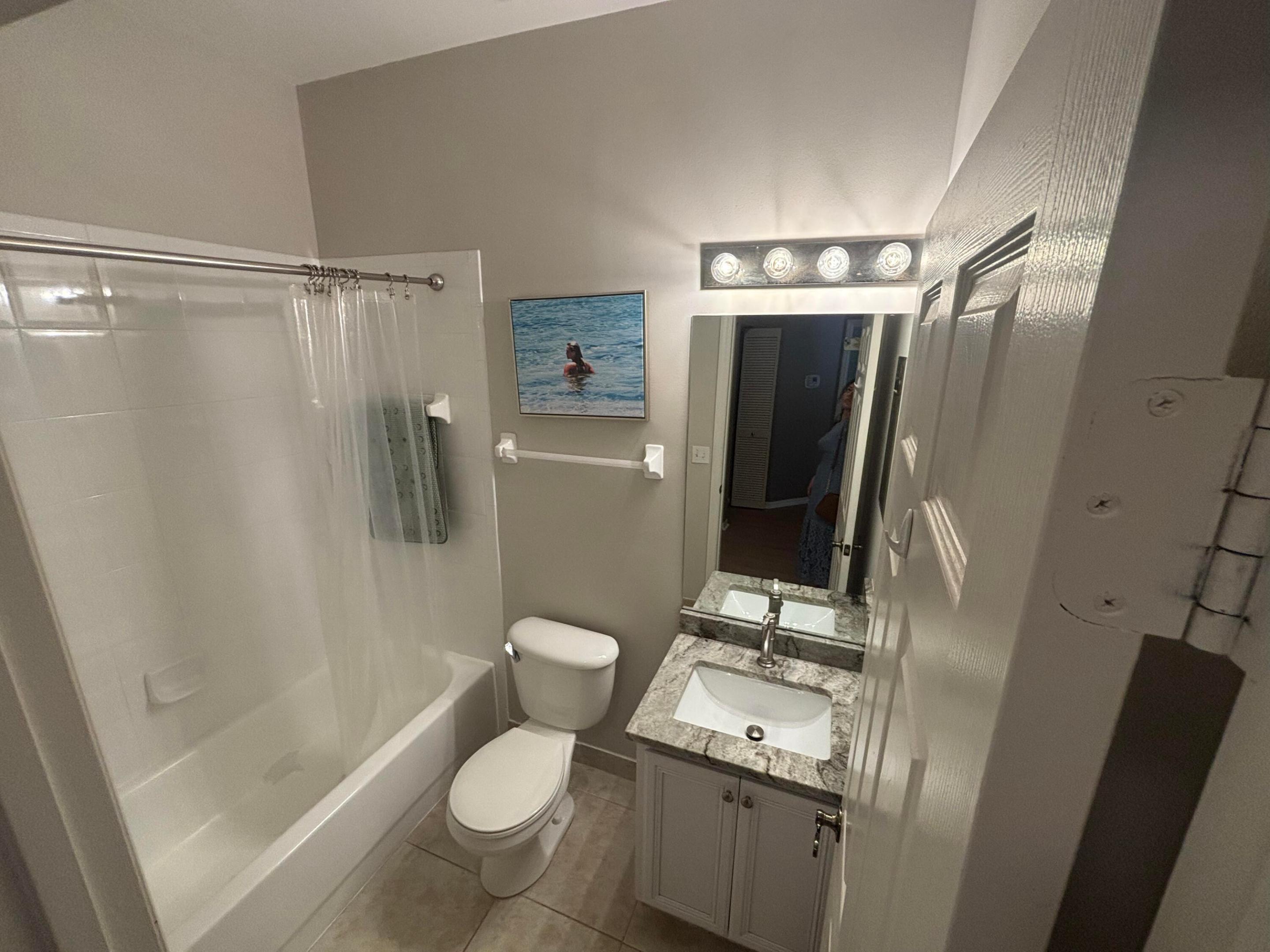 110 Lighthouse #H, Tequesta FL 33469