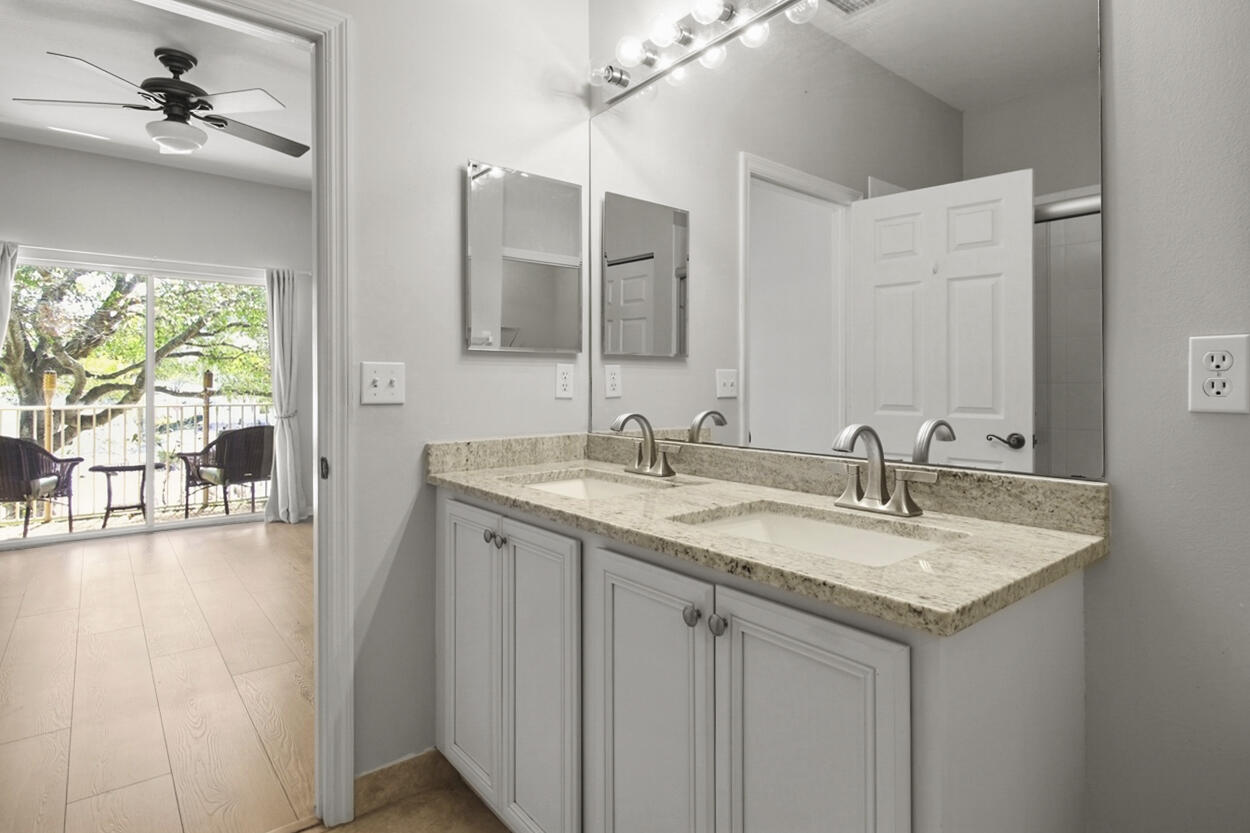 110 Lighthouse #H, Tequesta FL 33469
