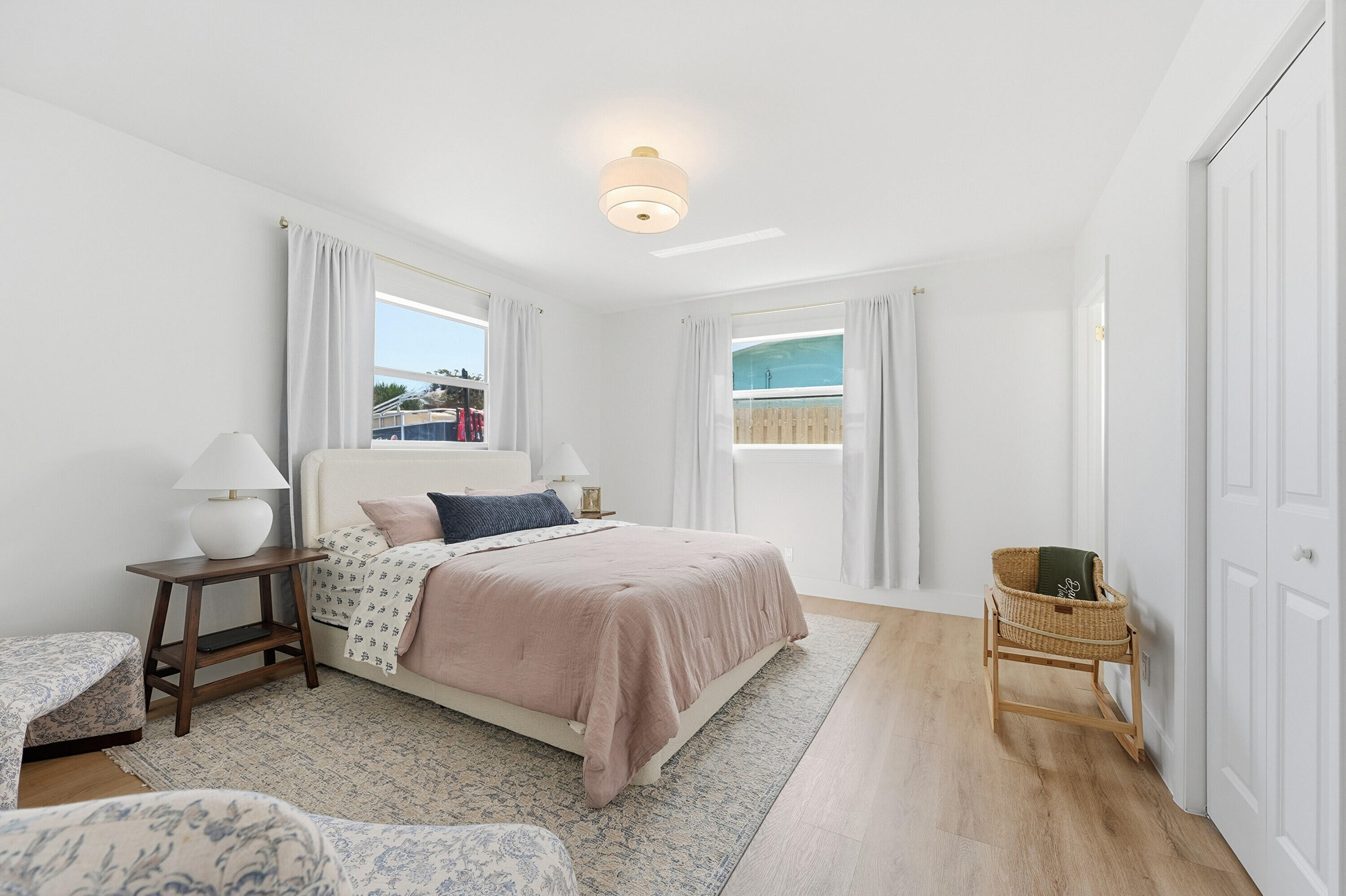 533 Riverside, Palm Beach Gardens FL 33410