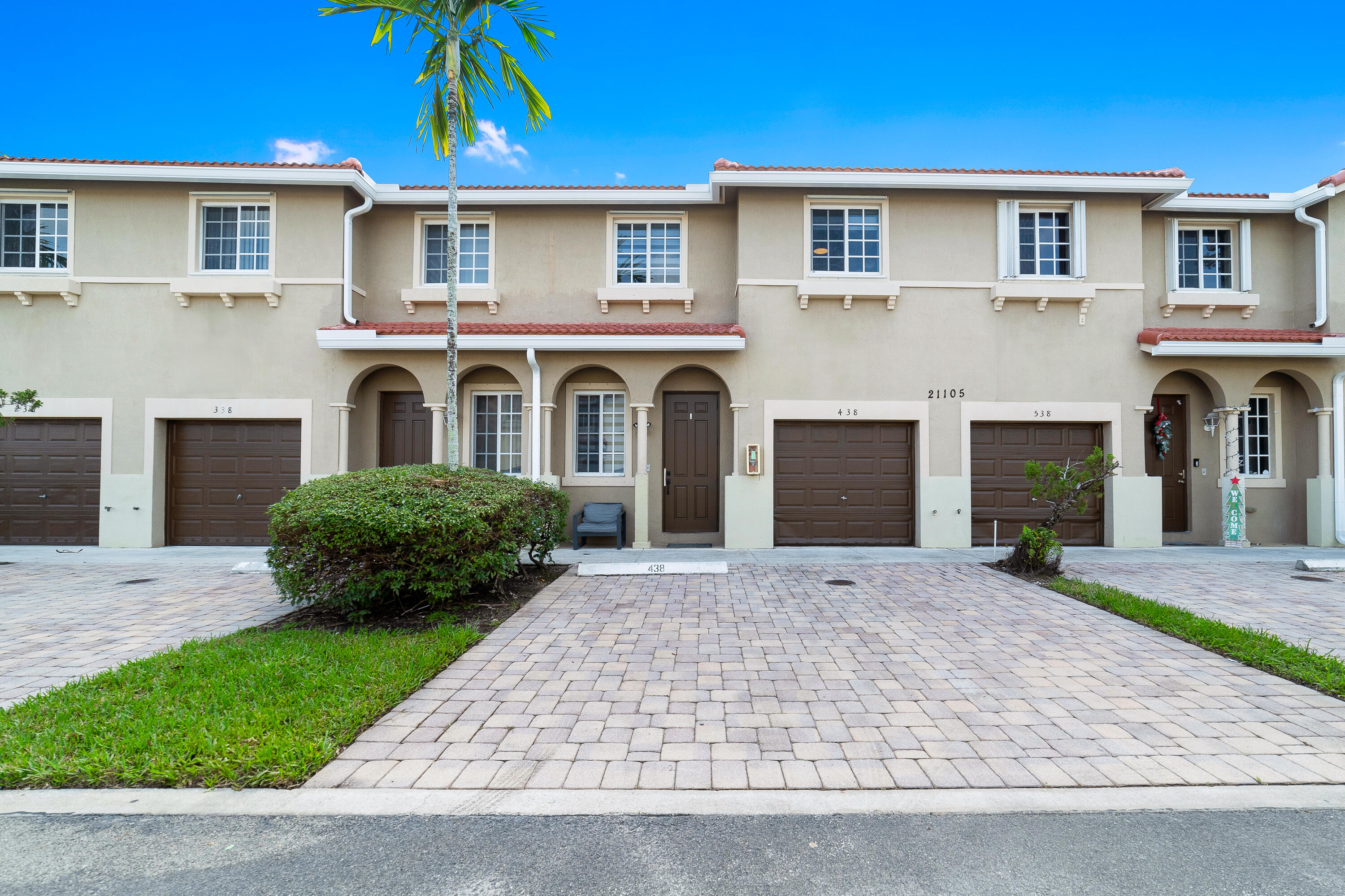 21105 NW 14th #4, Miami Gardens FL 33169