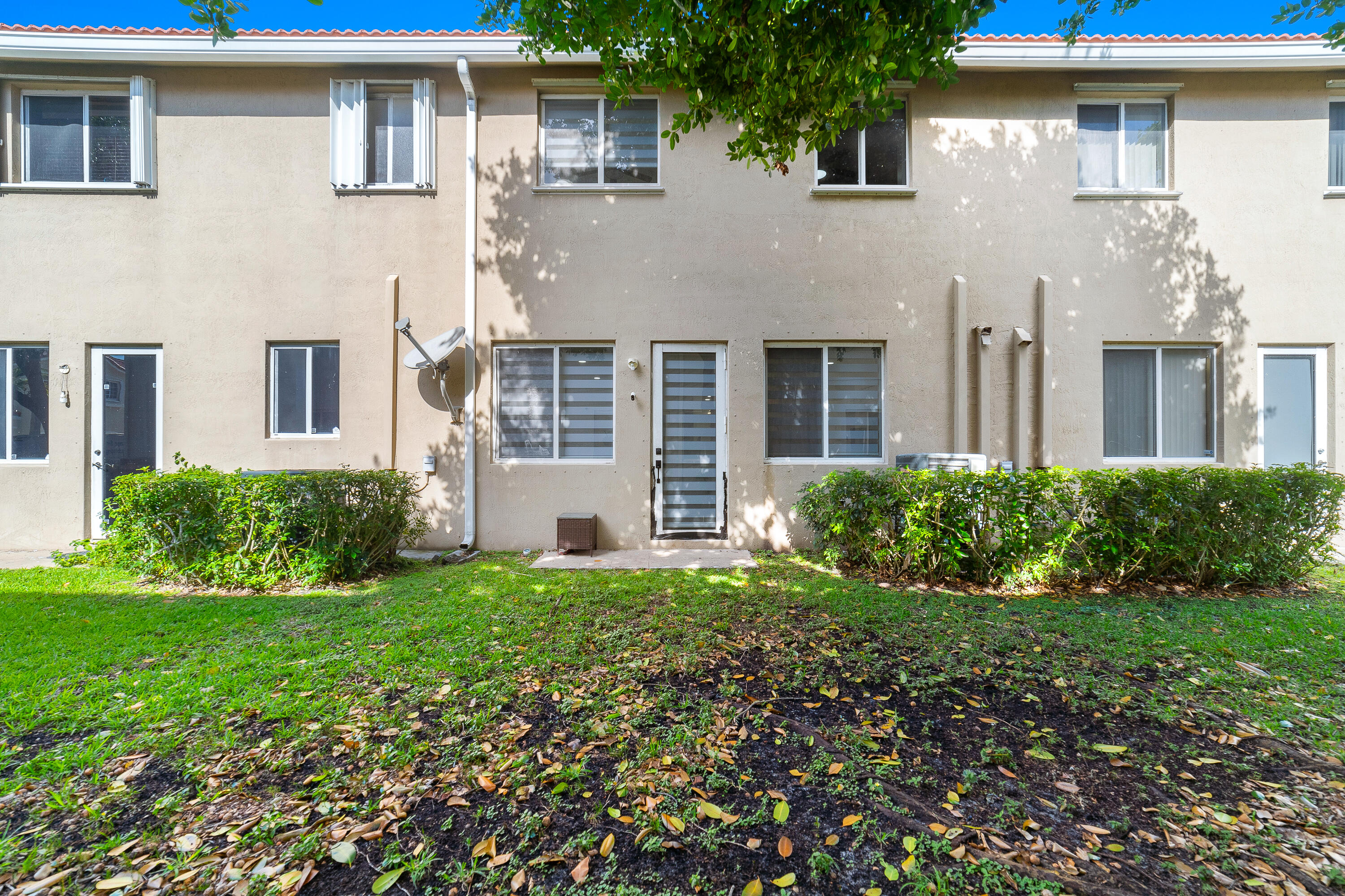 21105 NW 14th #4, Miami Gardens FL 33169
