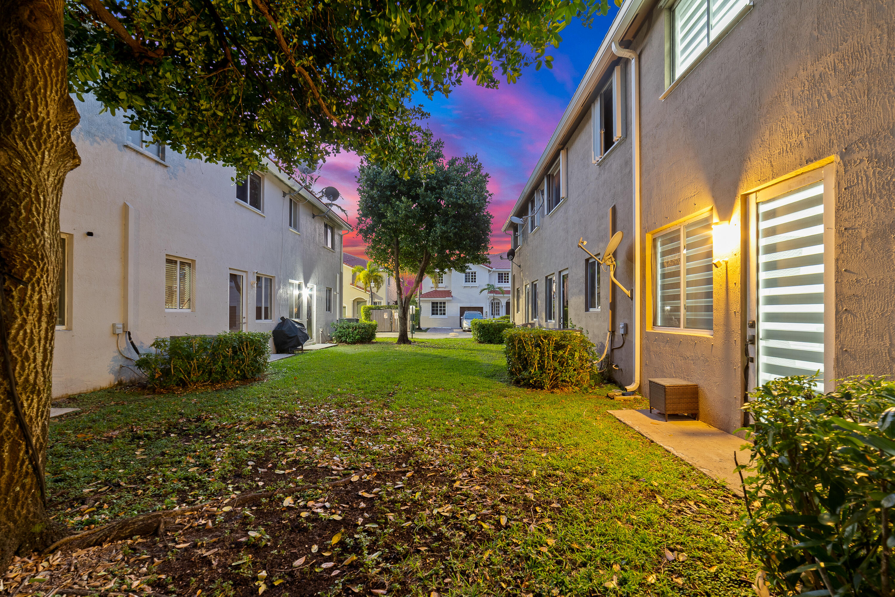 21105 NW 14th #4, Miami Gardens FL 33169