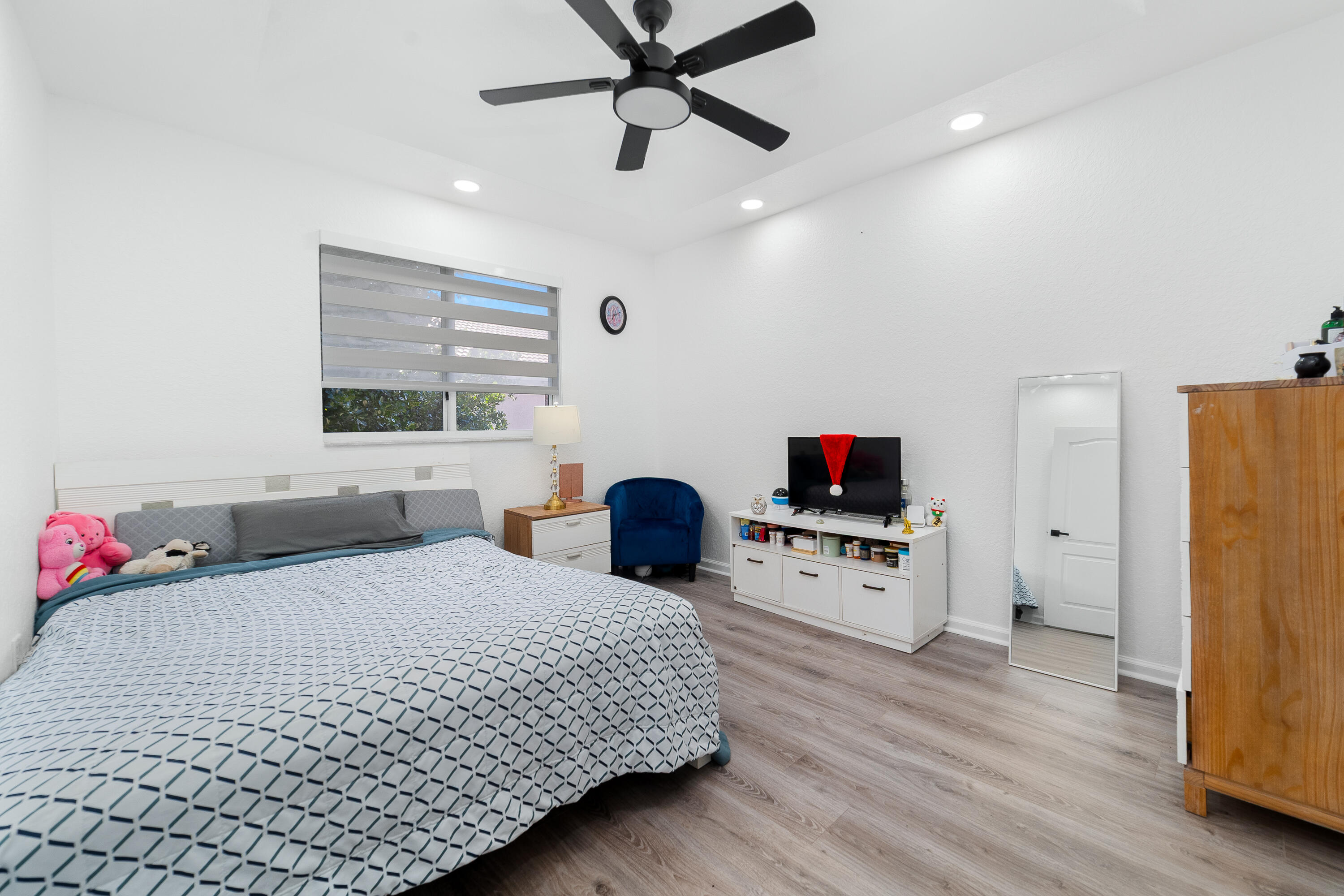 21105 NW 14th #4, Miami Gardens FL 33169
