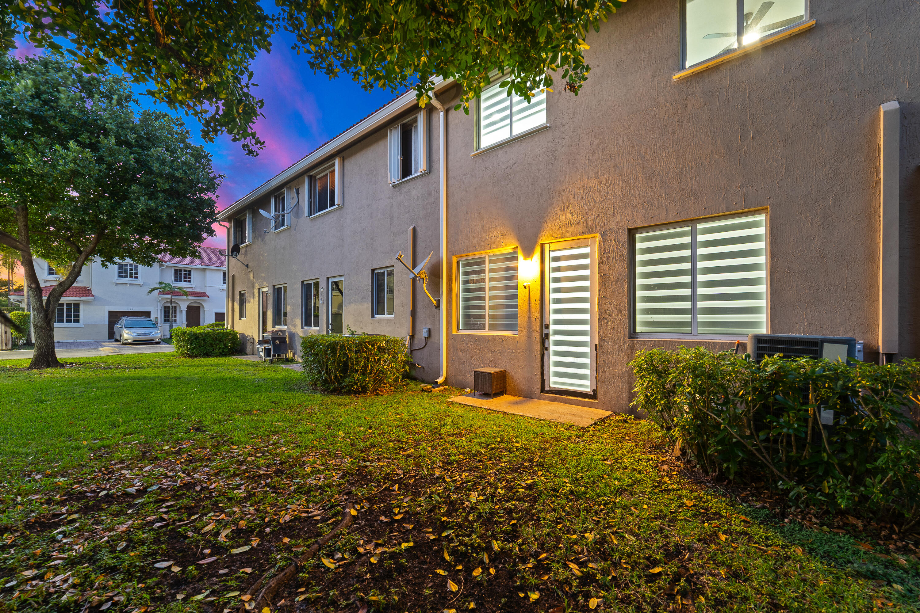 21105 NW 14th #4, Miami Gardens FL 33169