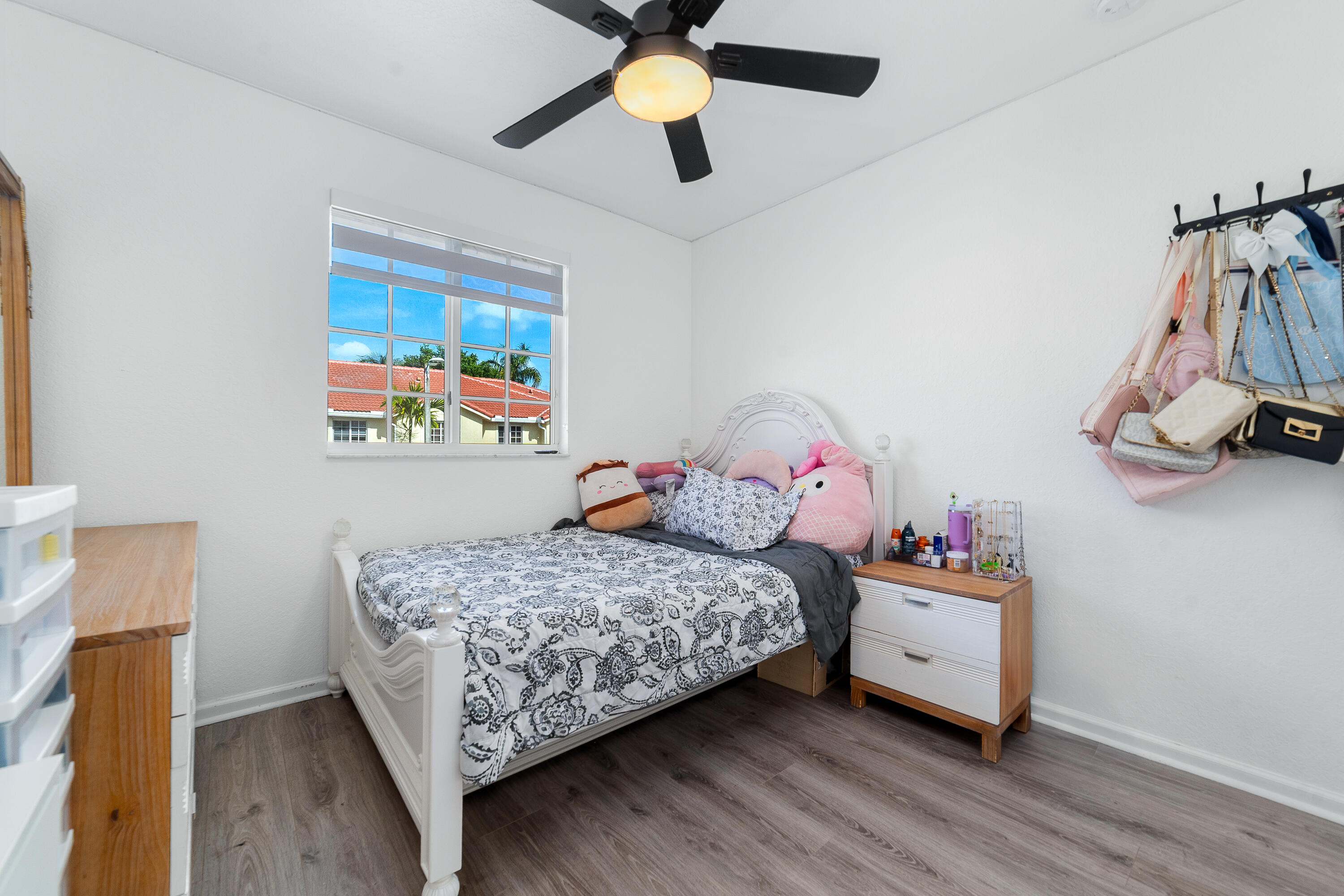 21105 NW 14th #4, Miami Gardens FL 33169