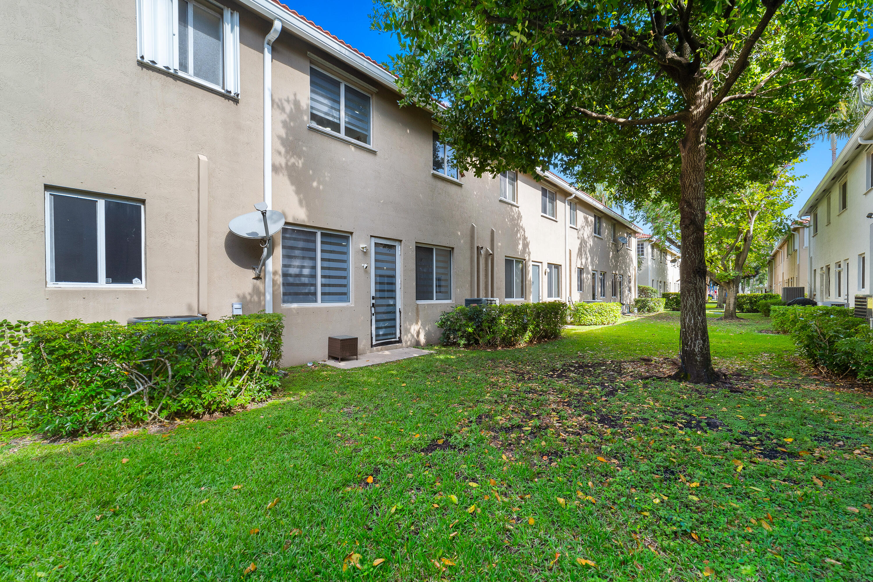 21105 NW 14th #4, Miami Gardens FL 33169