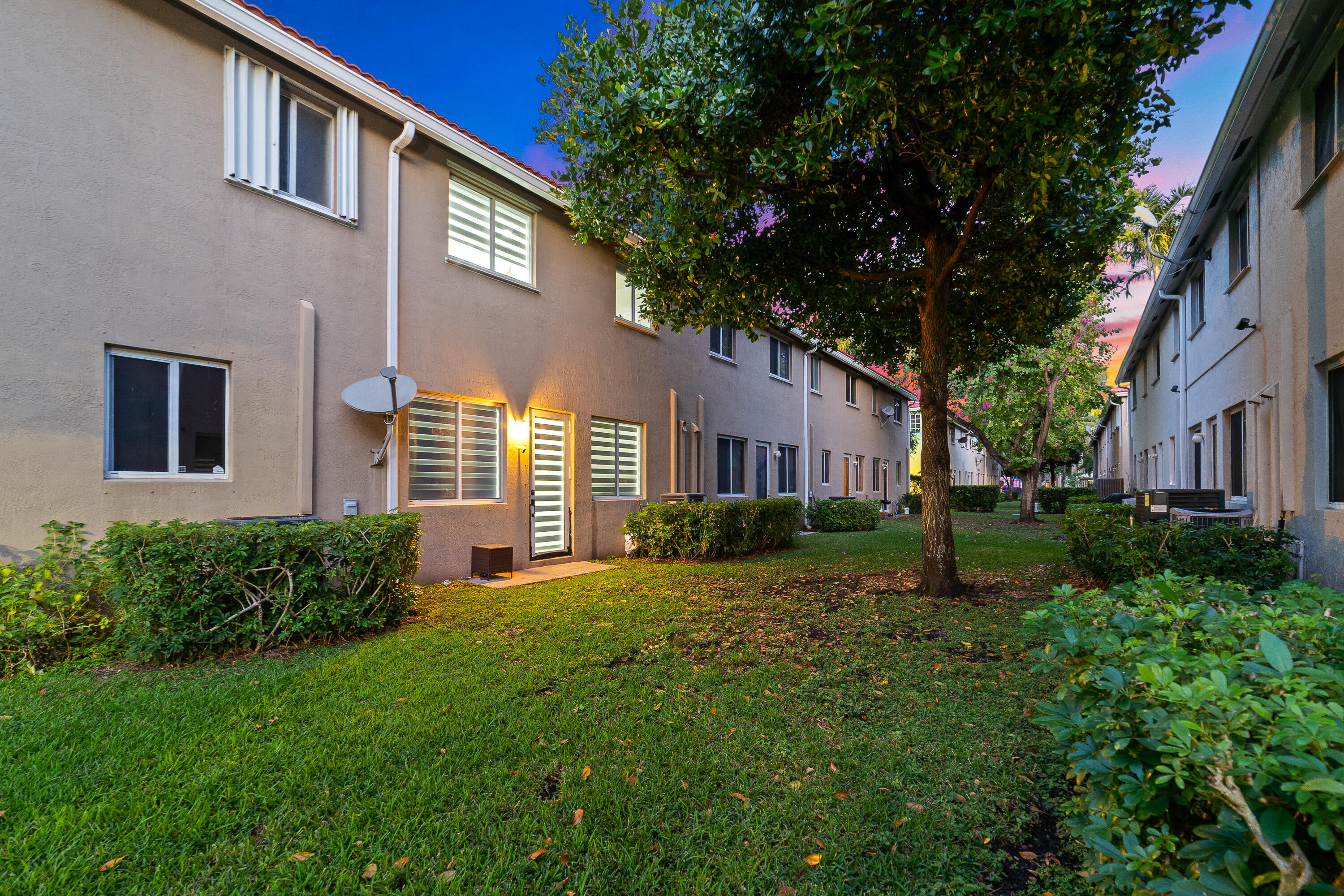21105 NW 14th #4, Miami Gardens FL 33169