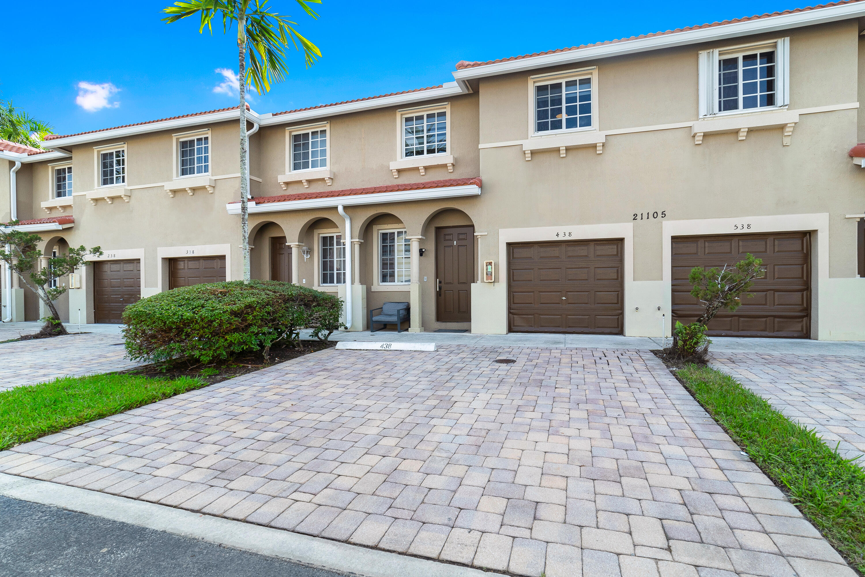 21105 NW 14th #4, Miami Gardens FL 33169