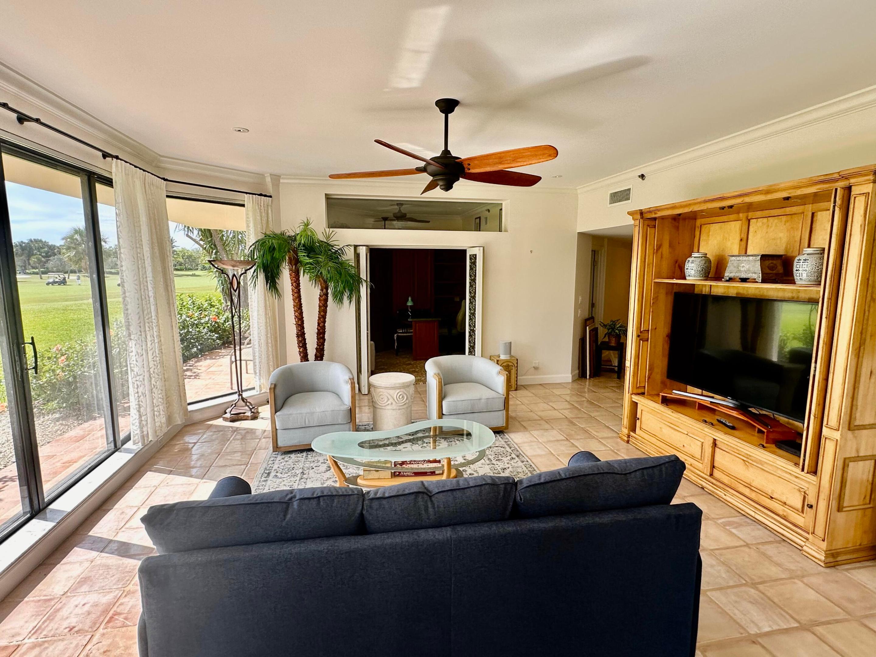 3322 Casseekey Island #104, Jupiter FL 33477