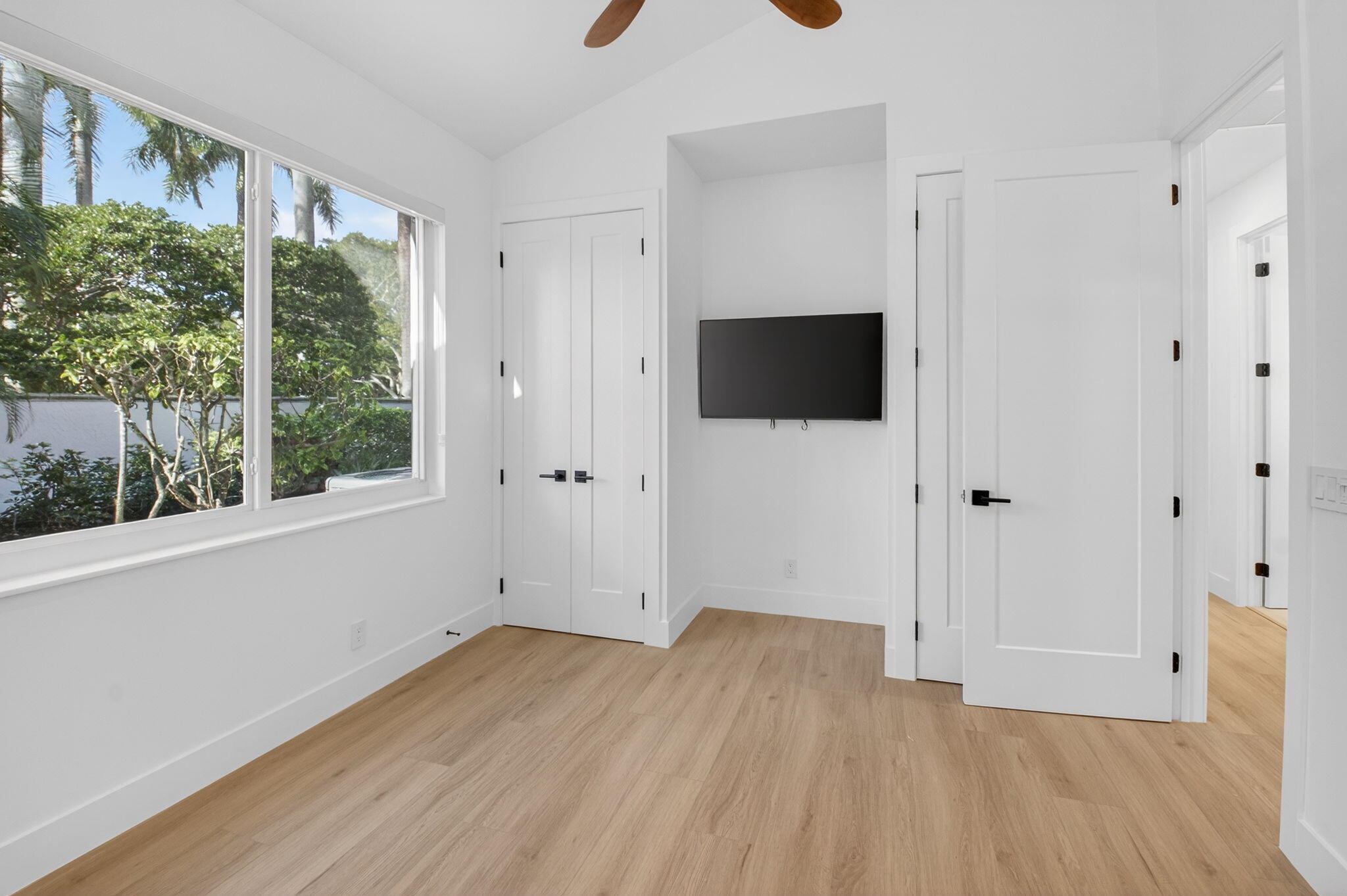5537 NW 21st, Boca Raton FL 33496