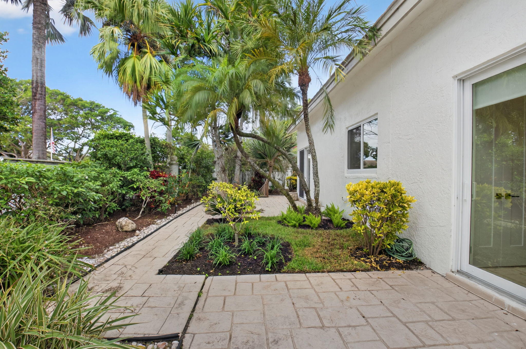 5537 NW 21st, Boca Raton FL 33496