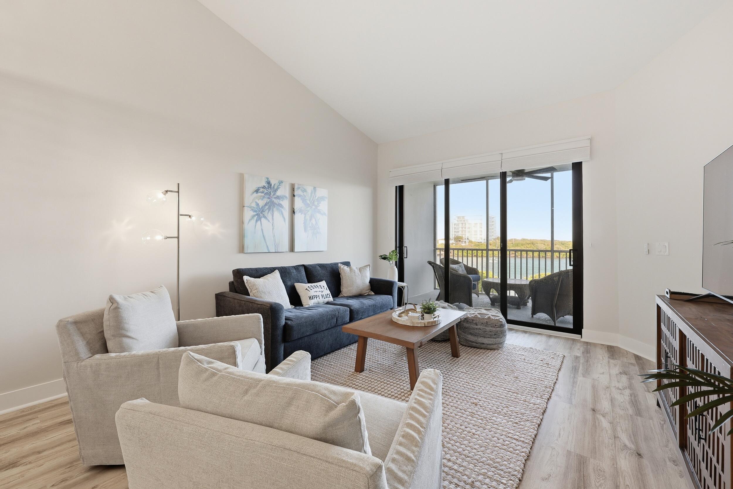 200 Waterway #307, Tequesta FL 33469