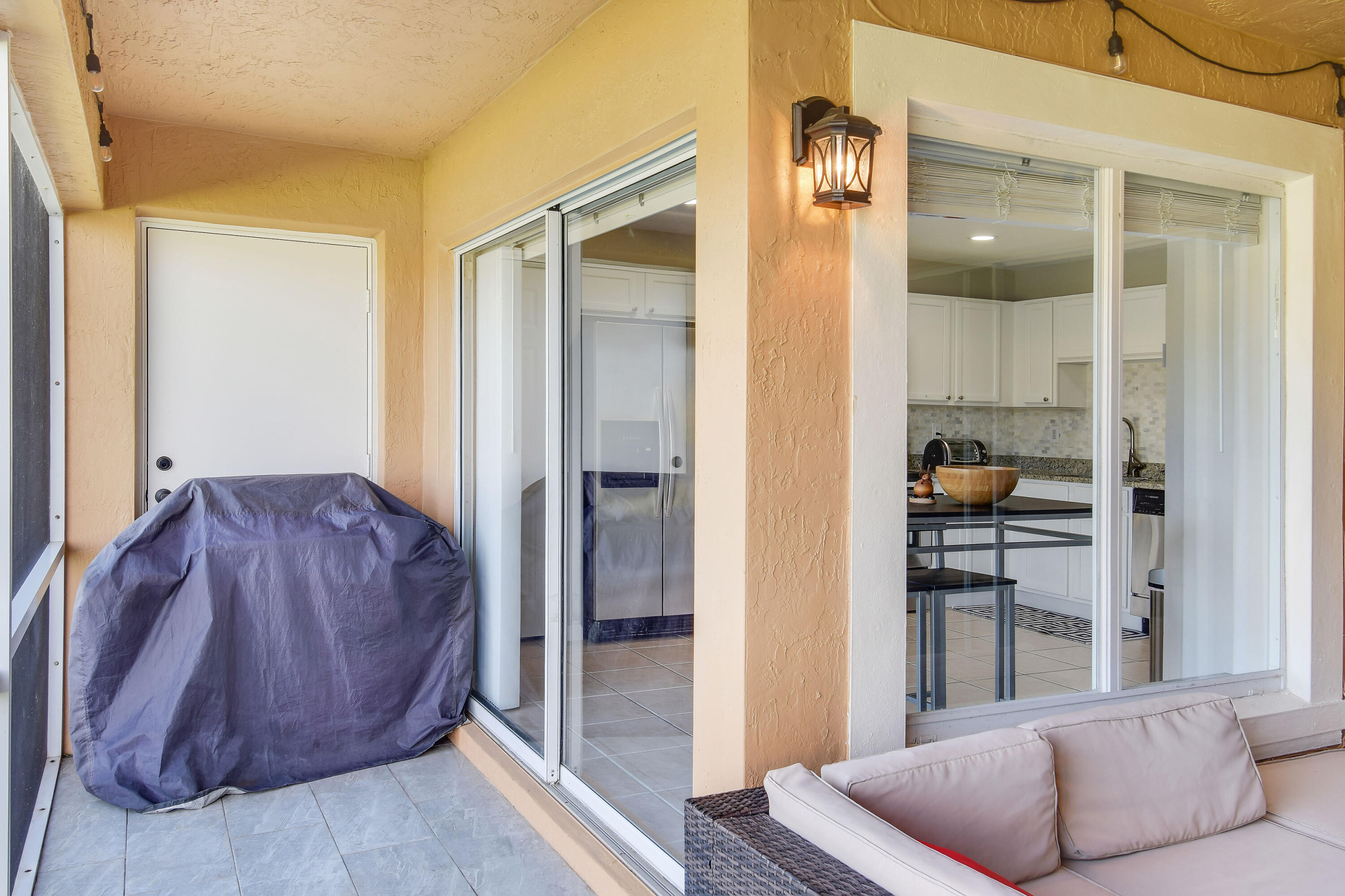 6125 Eaton, West Palm Beach FL 33411