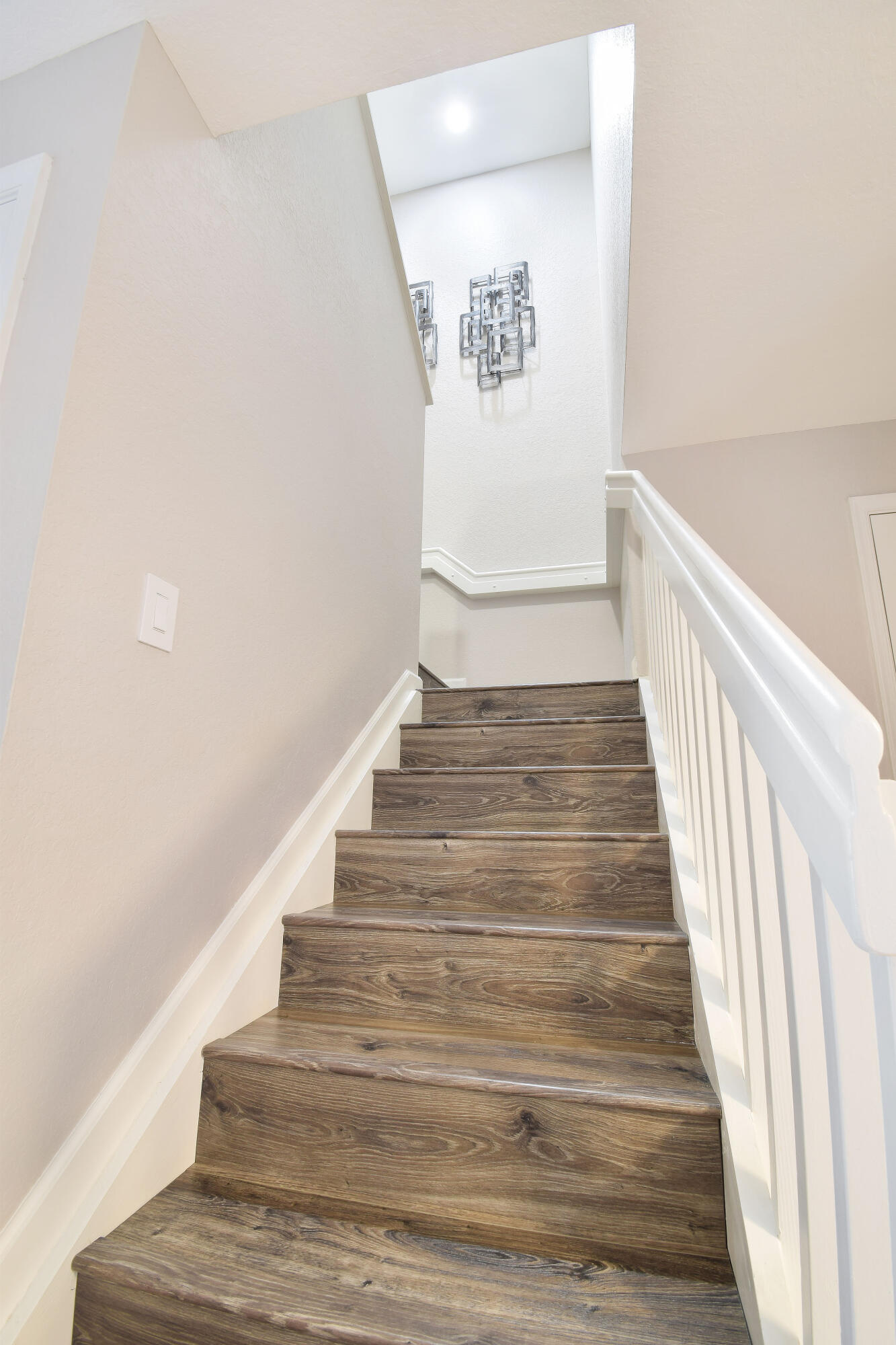 6125 Eaton, West Palm Beach FL 33411