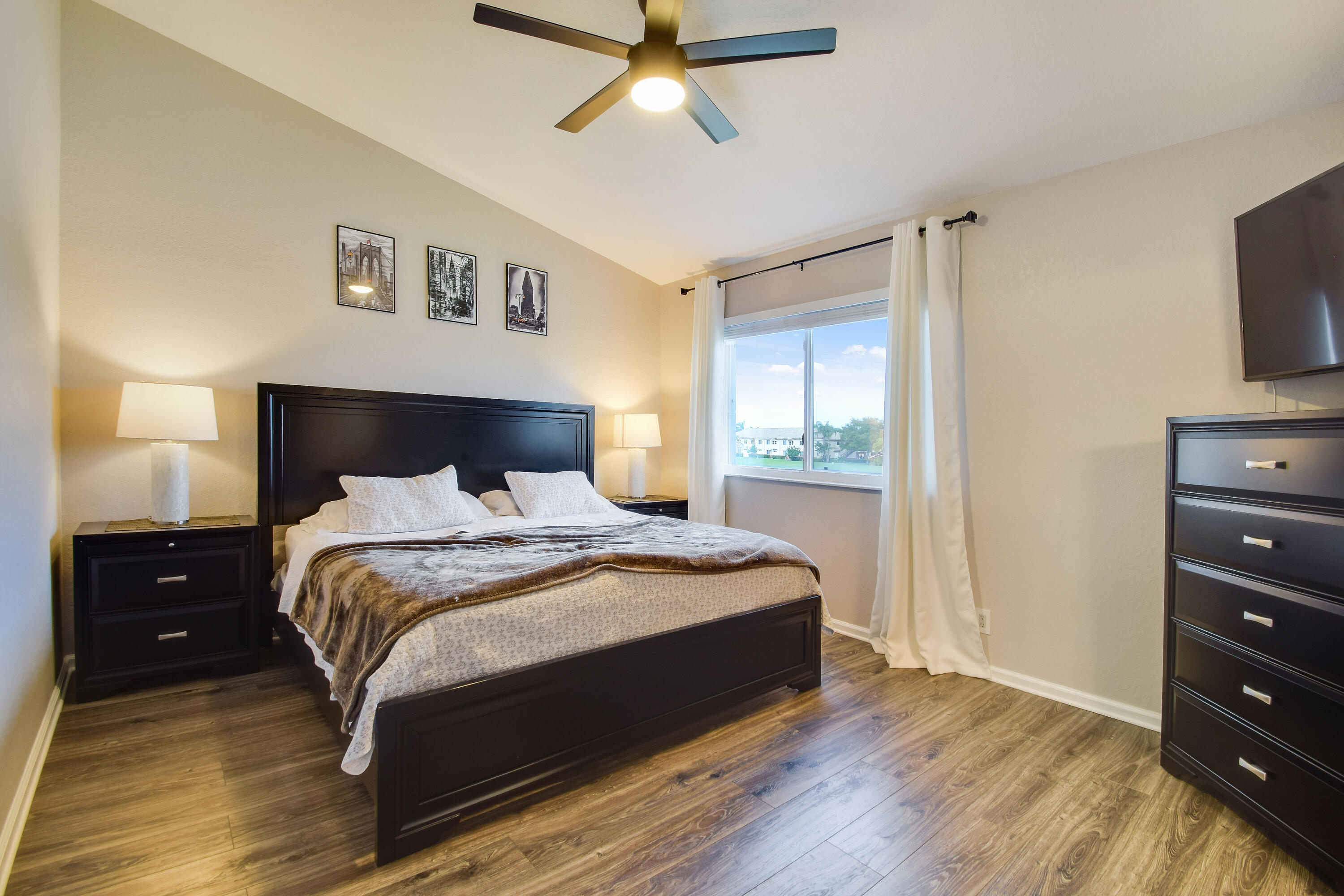 6125 Eaton, West Palm Beach FL 33411