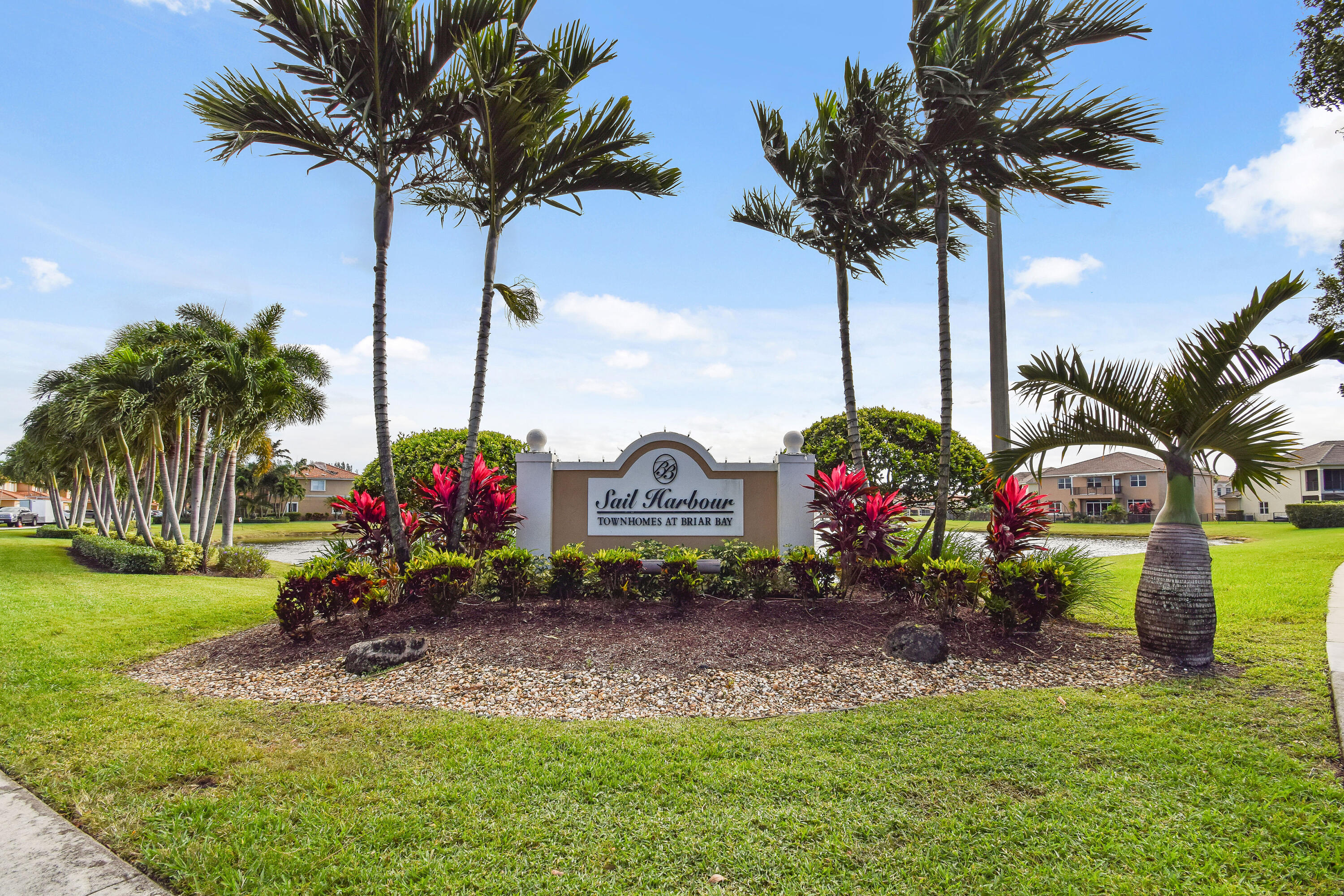 6125 Eaton, West Palm Beach FL 33411