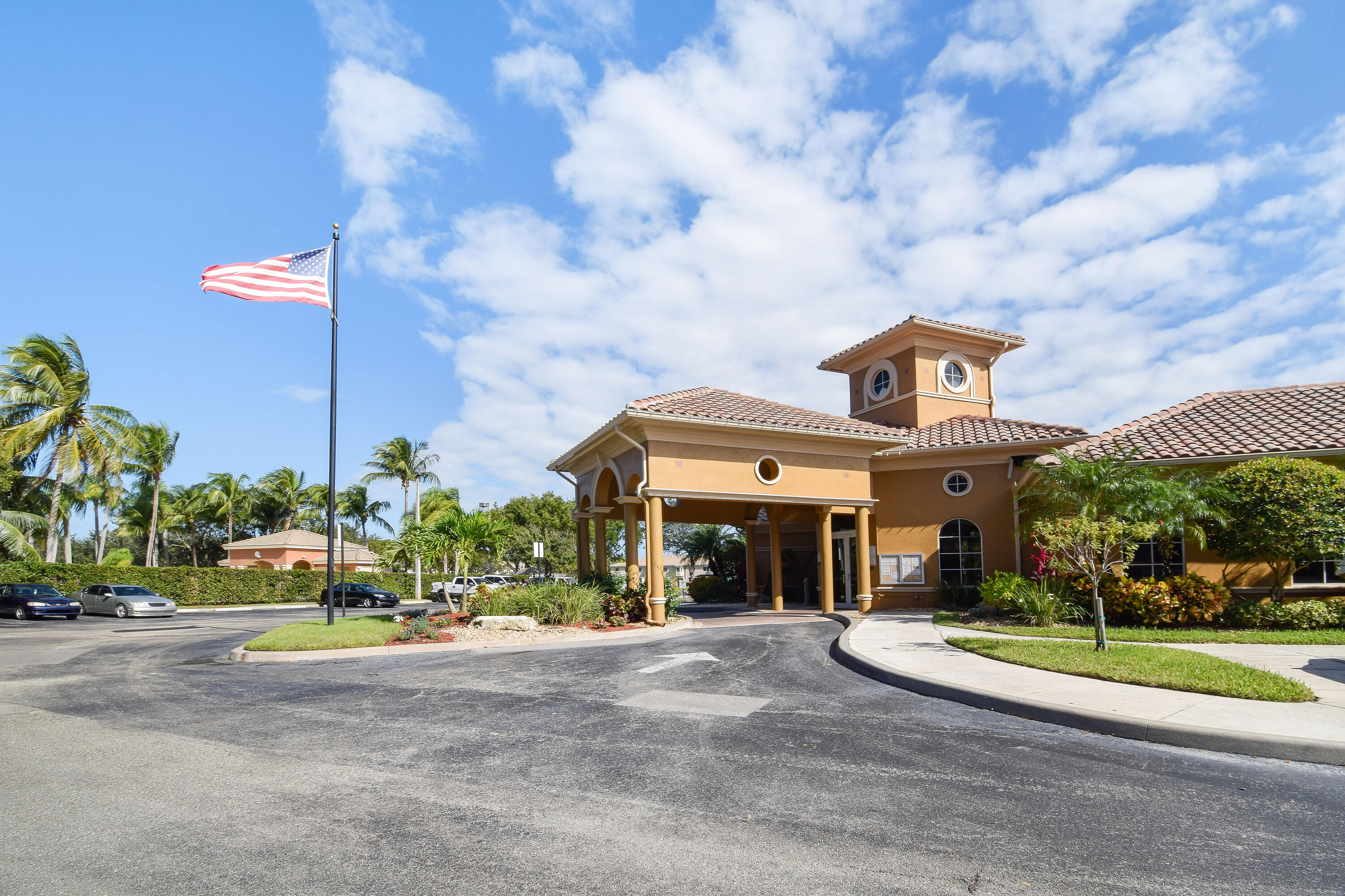 6125 Eaton, West Palm Beach FL 33411