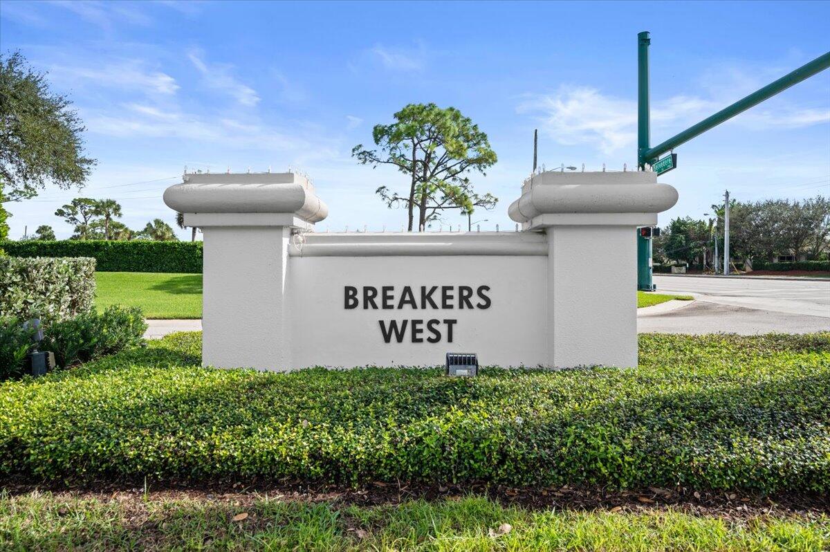 1338 Breakers West Boulevard, West Palm Beach FL 33411
