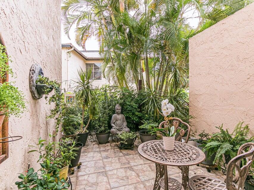 9264 Vista Del Lago #24-i, Boca Raton FL 33428