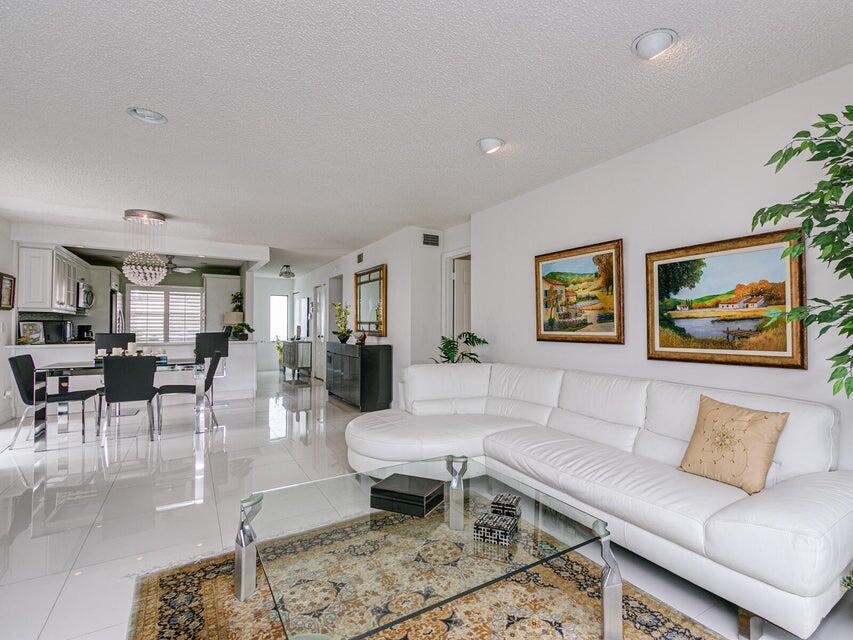 9264 Vista Del Lago #24-i, Boca Raton FL 33428