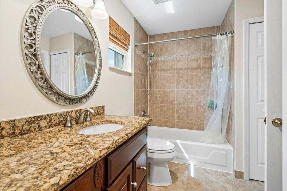 12437 Antille, Boca Raton FL 33428