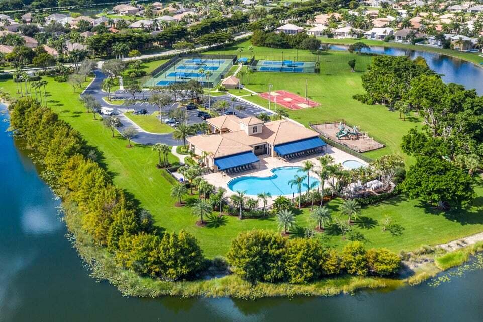 12437 Antille, Boca Raton FL 33428