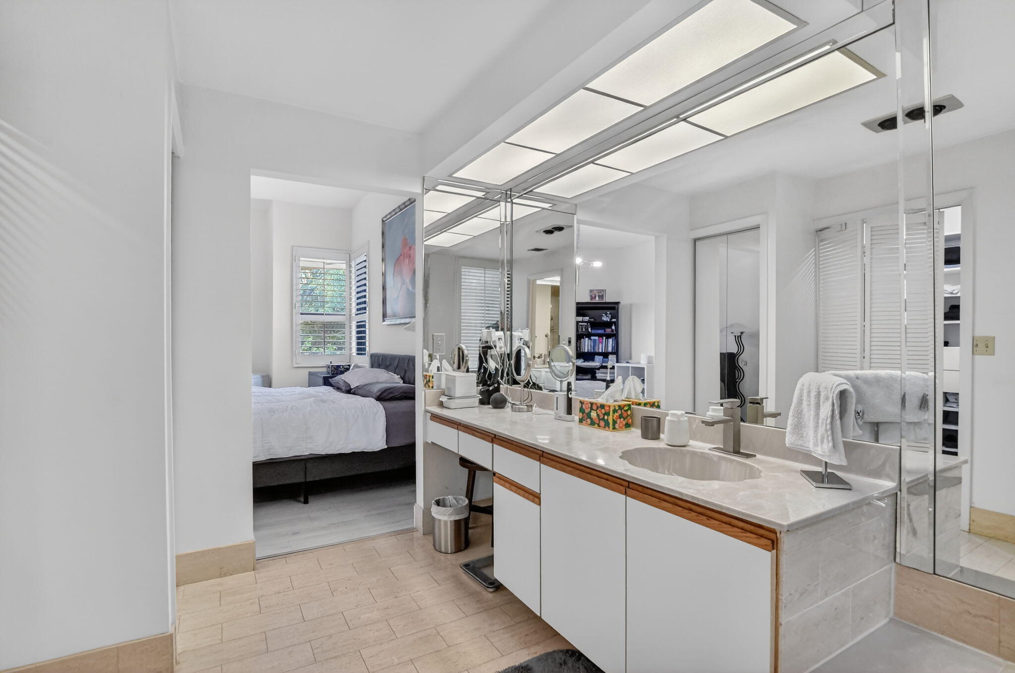 7535 La Paz #301, Boca Raton FL 33433