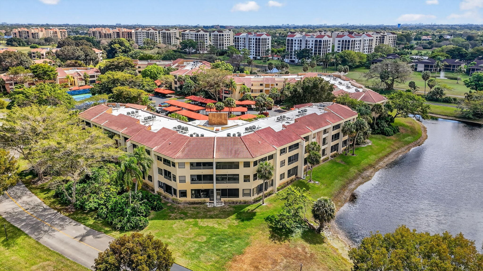 7535 La Paz #301, Boca Raton FL 33433