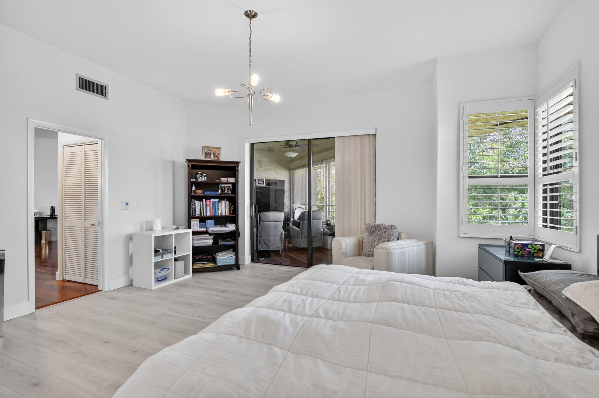 7535 La Paz #301, Boca Raton FL 33433